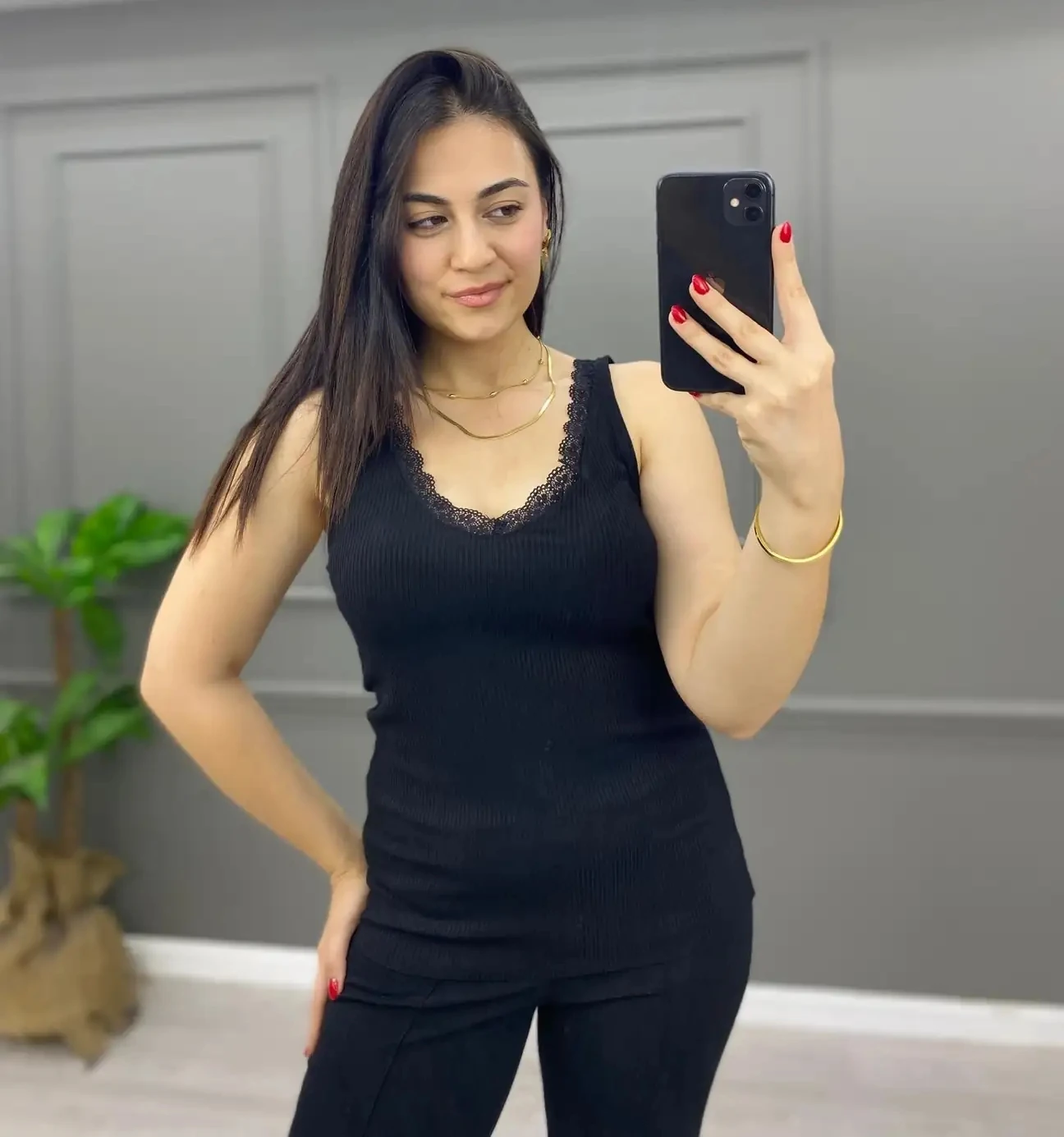 KAŞKORSE DANTELLİ ATLET