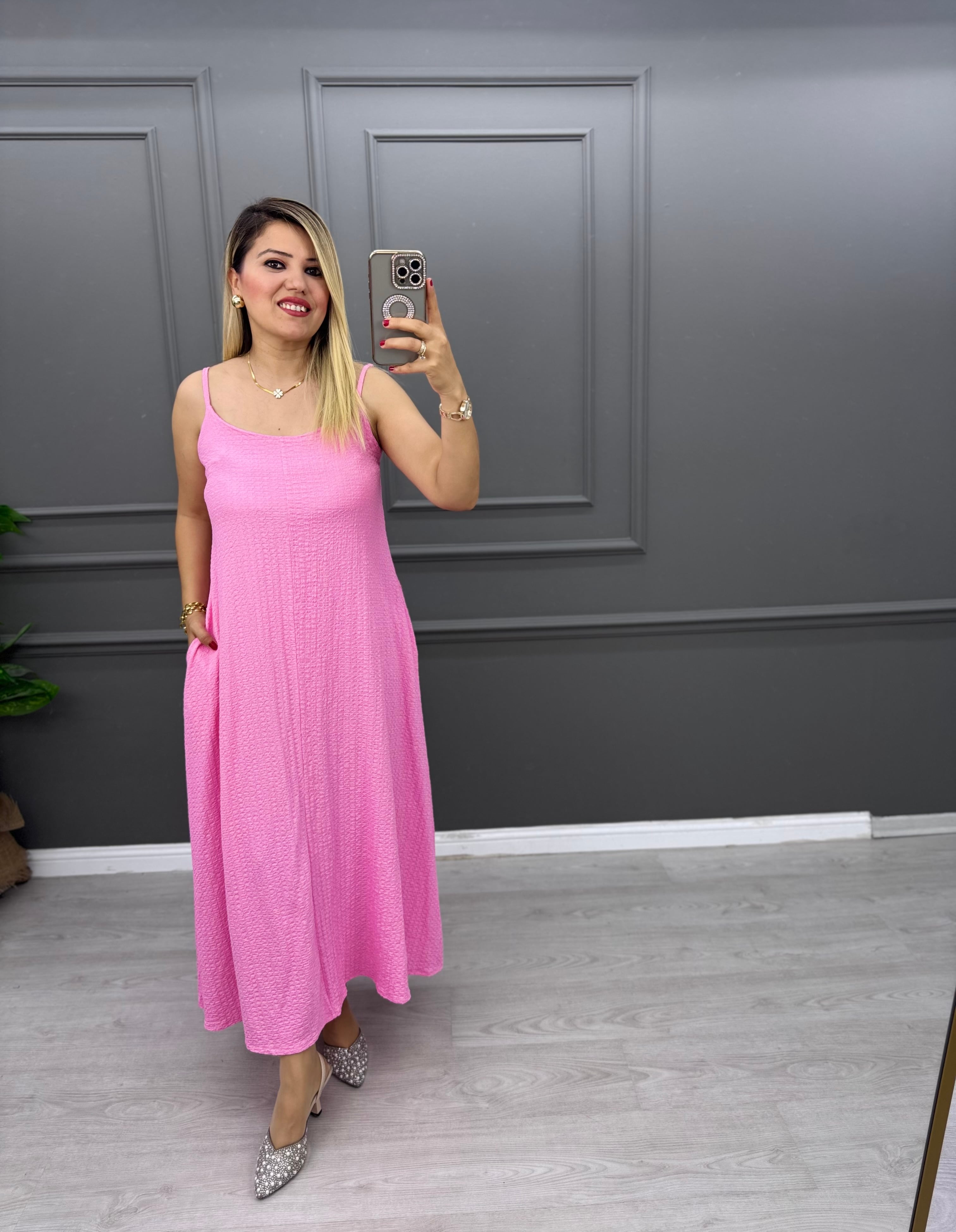 Şeker pembe
