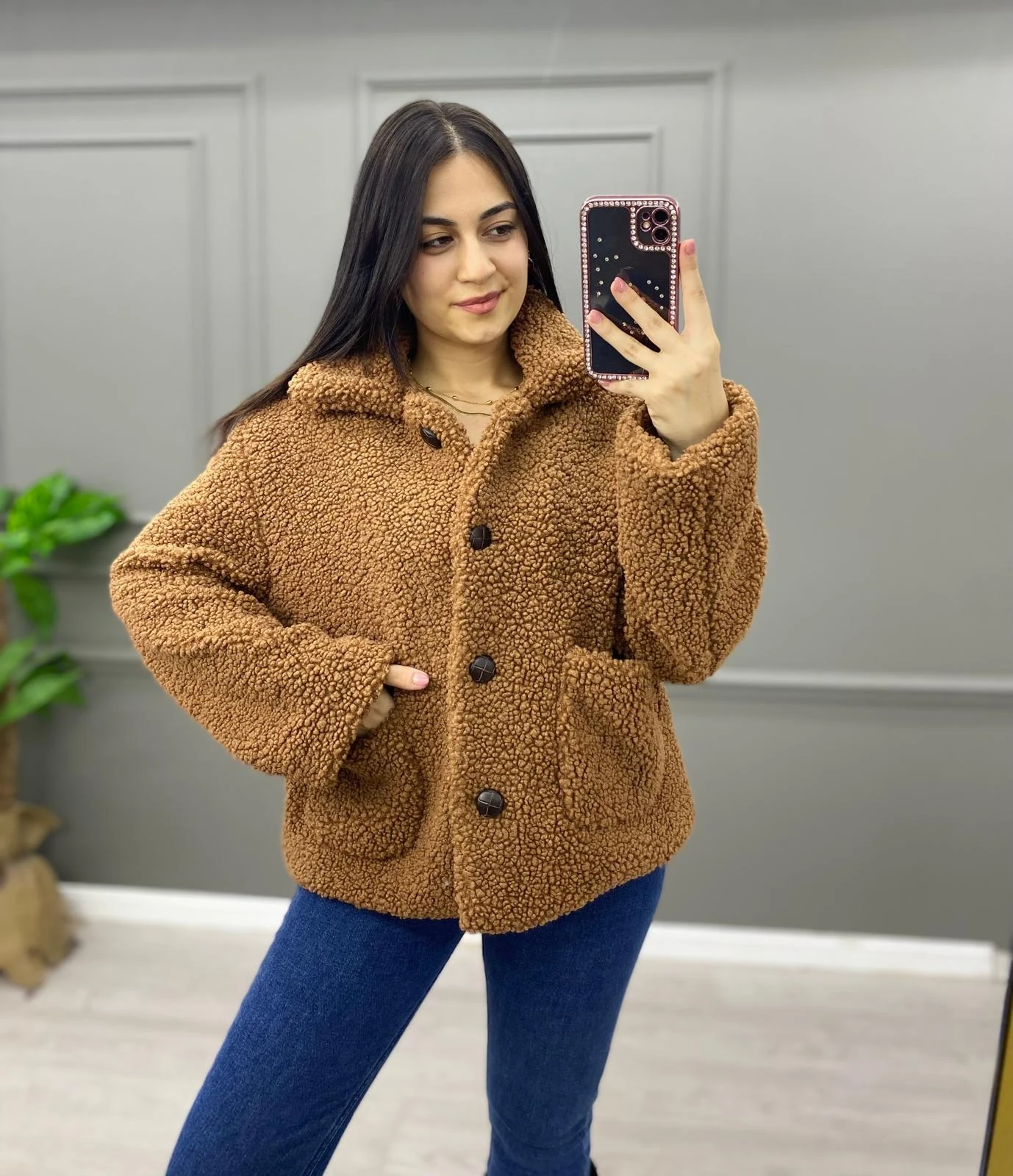 ASTARLI KIVIRCIK CEKET