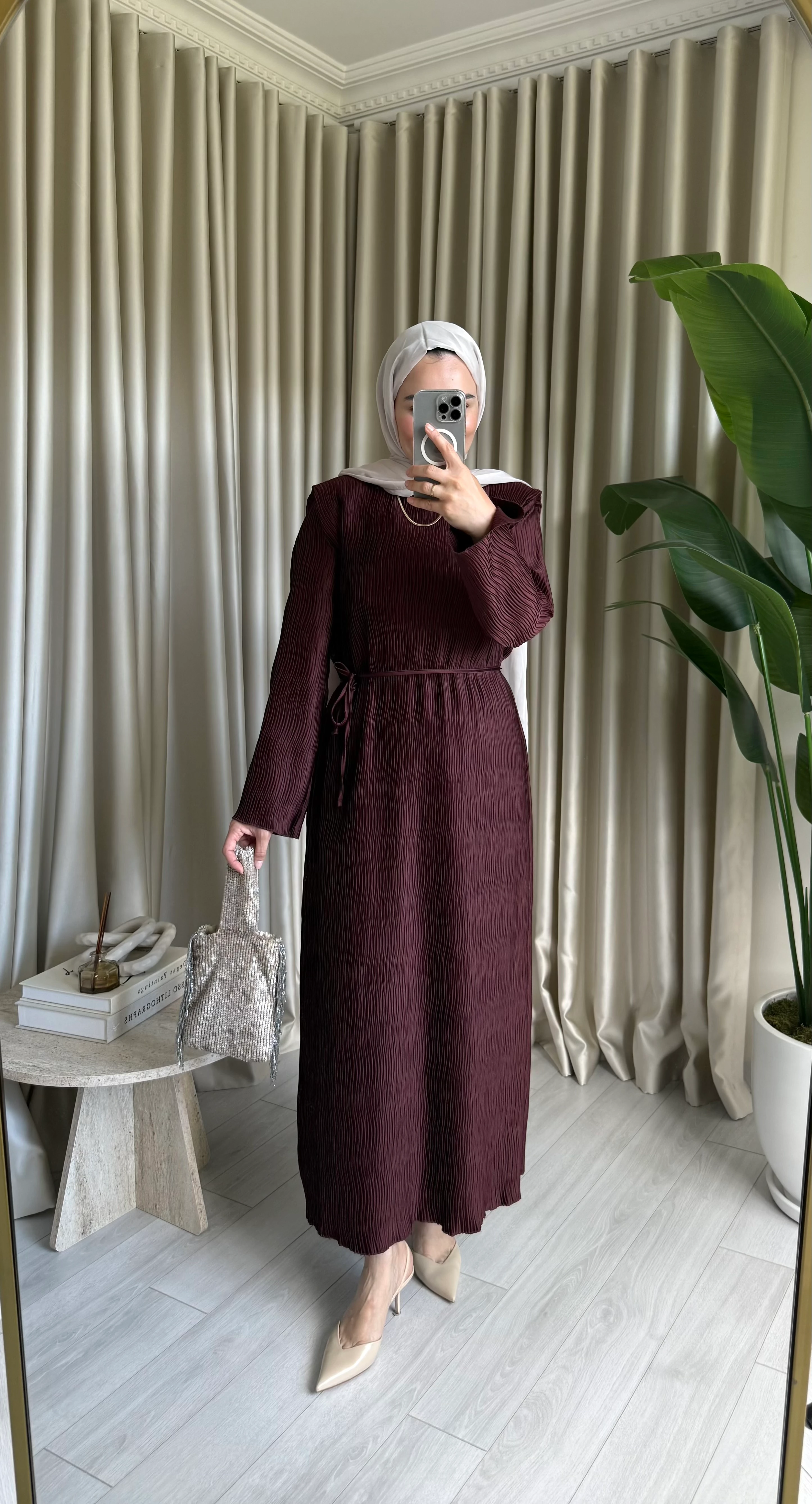 Aller Detaylı Saten Elbise