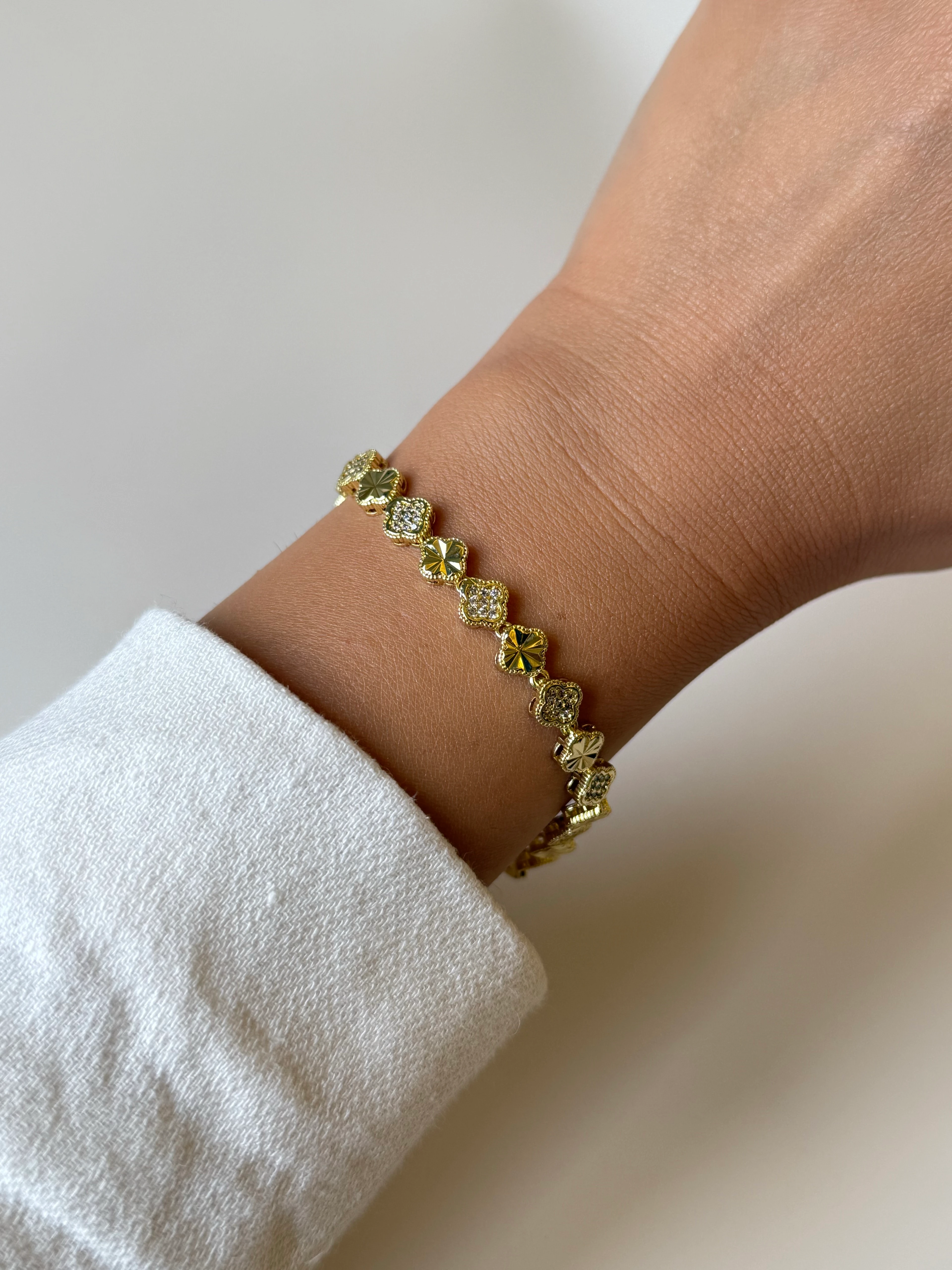 Minimal Yonca Bileklik