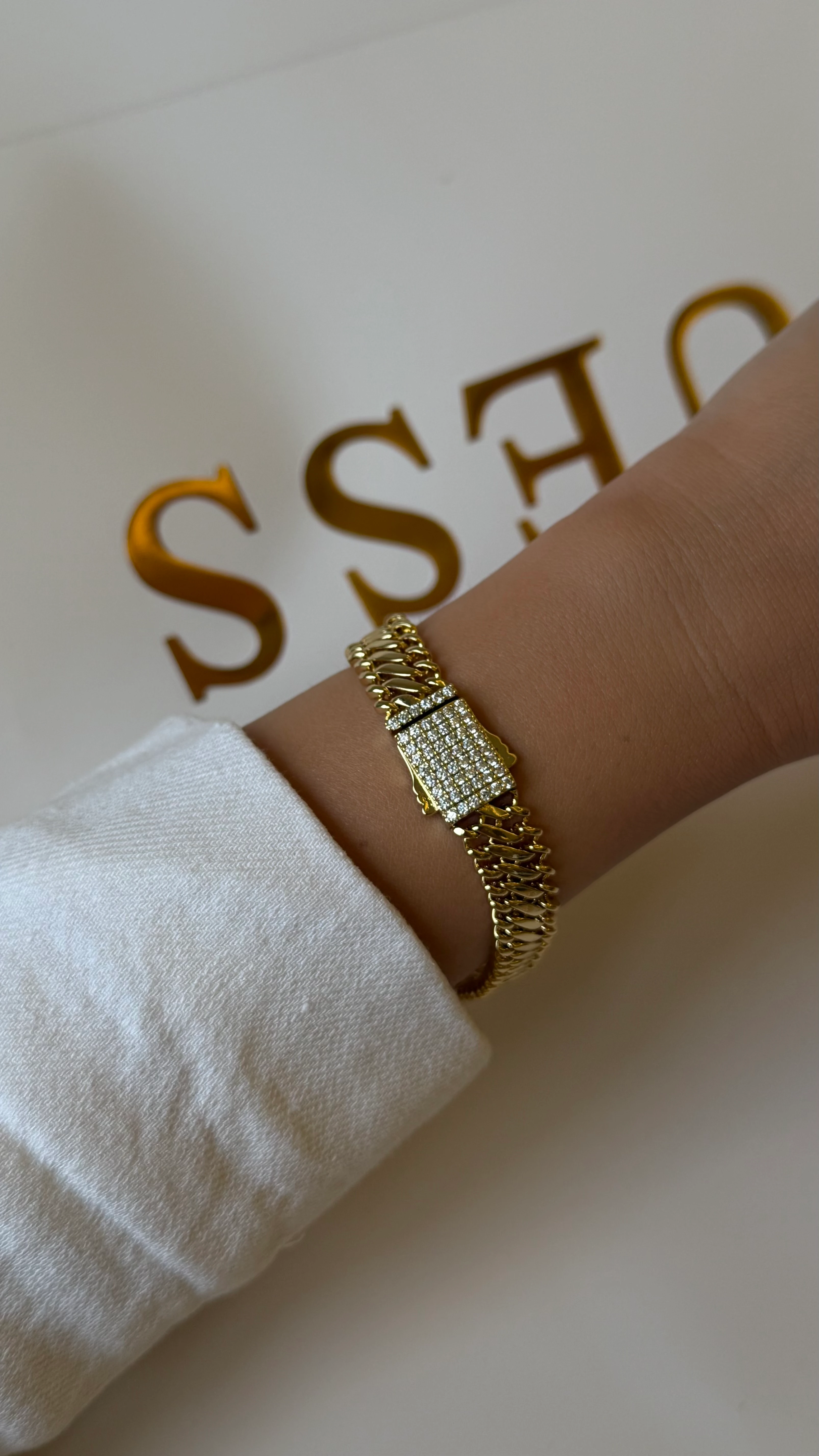 Gurmet Model Bileklik 