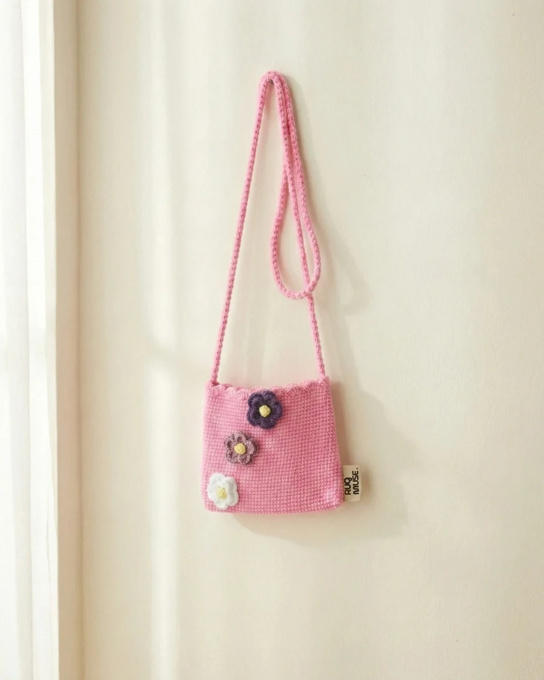 Pinky Bloom - 3D Çiçekli El Yapımı Örgü Çocuk Çantası