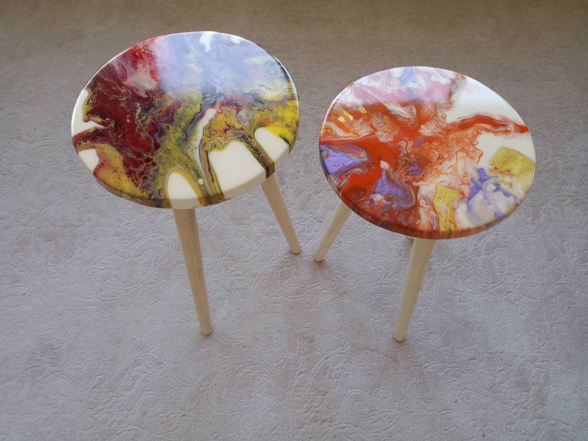 Round Small Abstract Colorful Resin Side Coffee Tables, Unique Cool Boho Bedside Living Room Entryway Wooden Center End Sofa Art Tables
