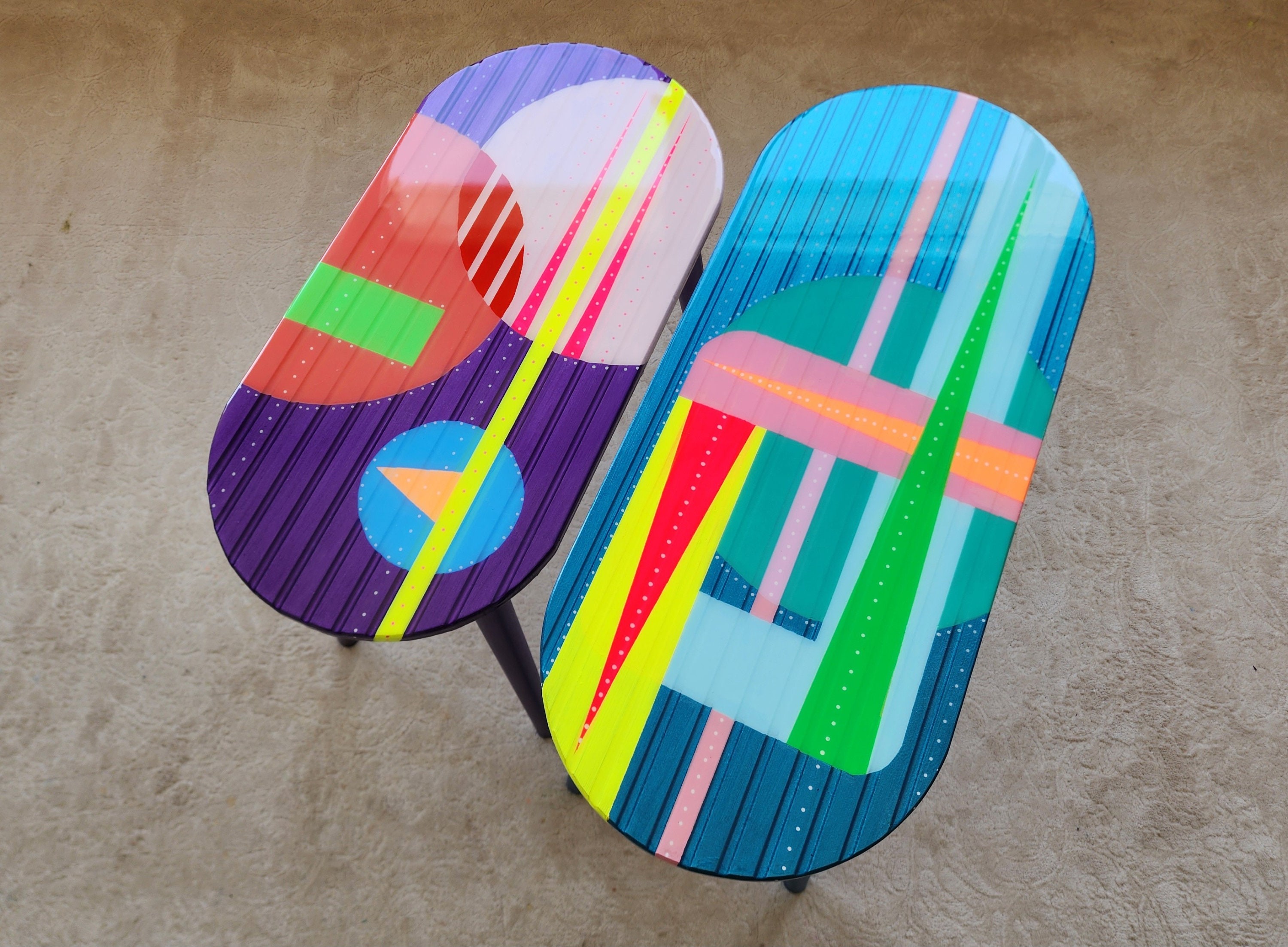 Oval Retro Abstract Modern Epoxy Resin Side Funky Coffee Tables,Colorful Vintage Pop Art Geometric Purple Blue Cool Bedside Center Art Table