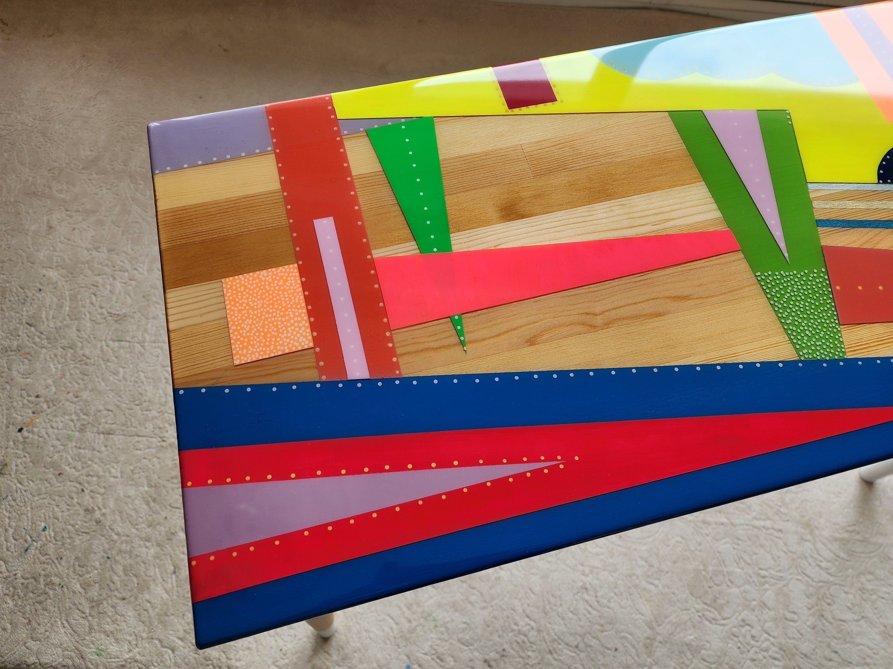 Colorful Funky Abstract Vintage Resin Table, Groovy Vibrant Wood Rainbow Pink Retro End Side Living Room Cool Epoxy Center Art Coffee Table