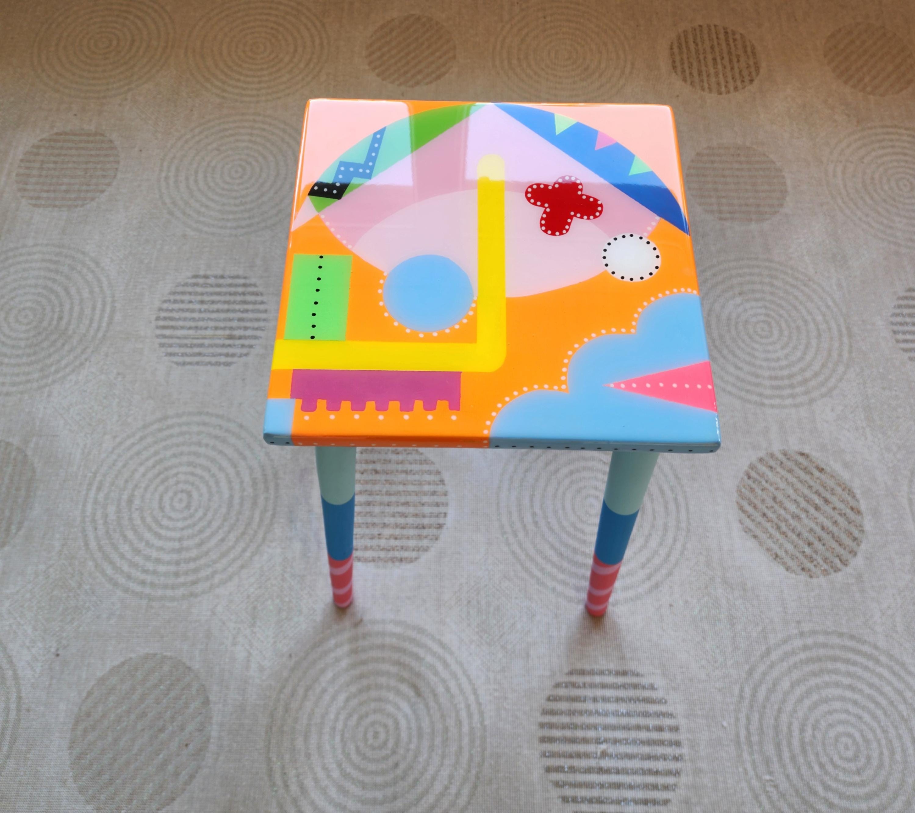 Small Wooden Hand Painted Resin Cool Side Coffee Tables,Colorful Pink Orange Blue Abstract Epoxy Art Tables