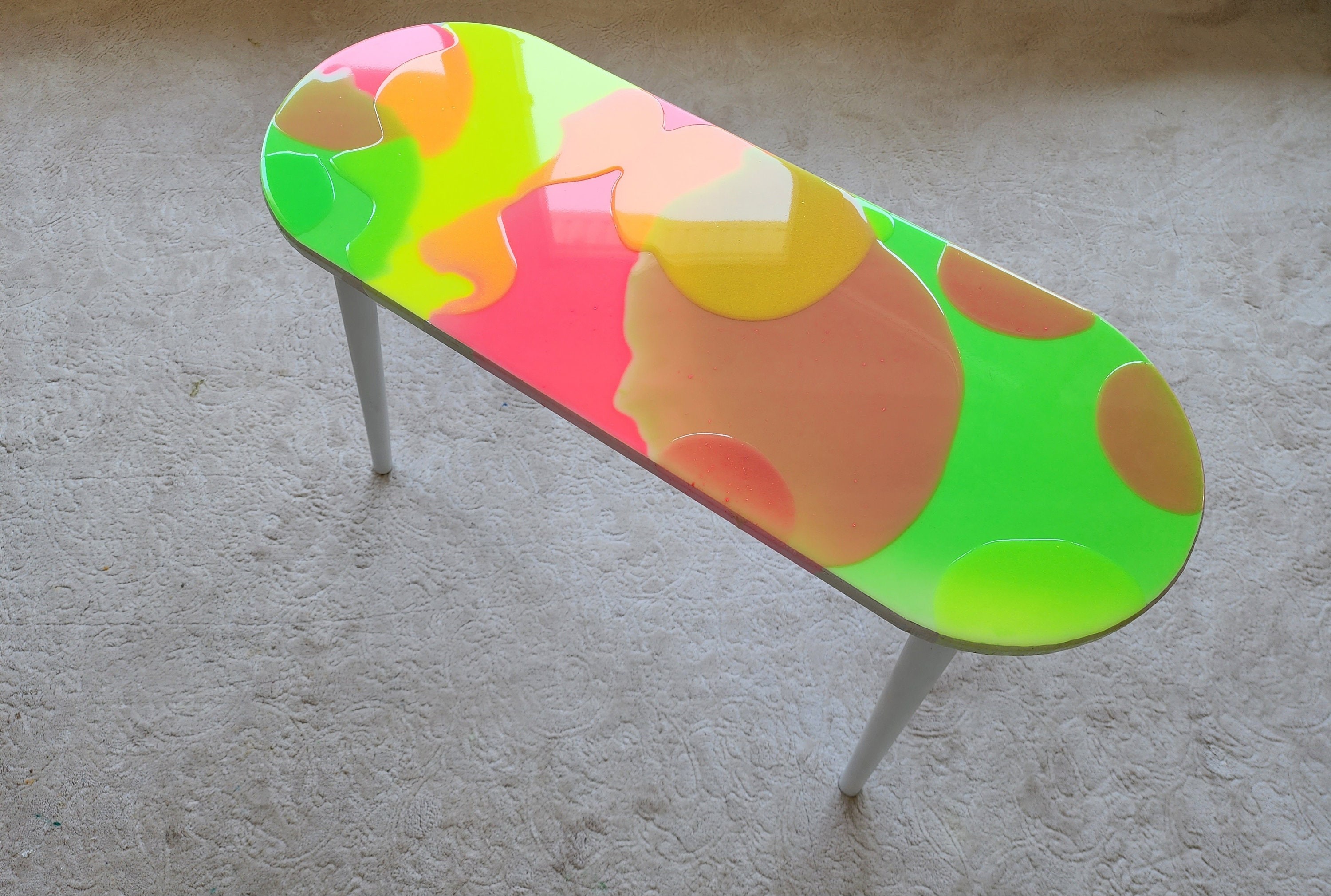 Colorful Parametric Epoxy Resin 3D Side End Oval Coffee Table,Maximalist Abstract Modern Vibrant Painted Groovy Funky Cool Pink Art Table