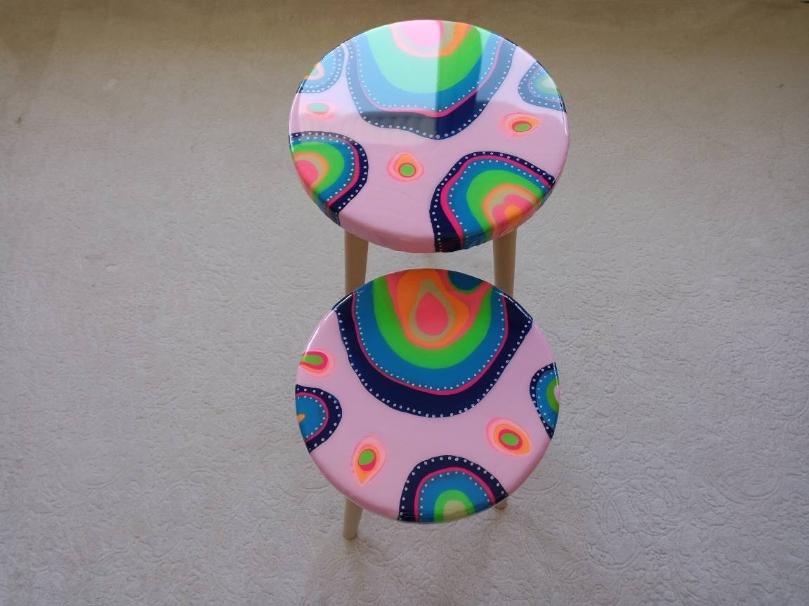 Vibrant Funky Groovy Epoxy Resin Side End Tables,Colorful Rainbow Retro Modern Unique Eclectic Abstract Sofa Art Design Cool Coffee Tables