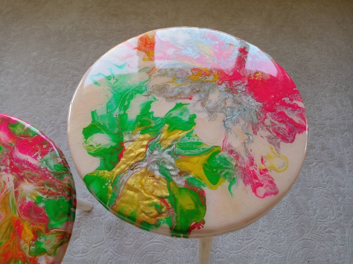 Round Abstract Pink Green Epoxy Resin Side Coffee Tables