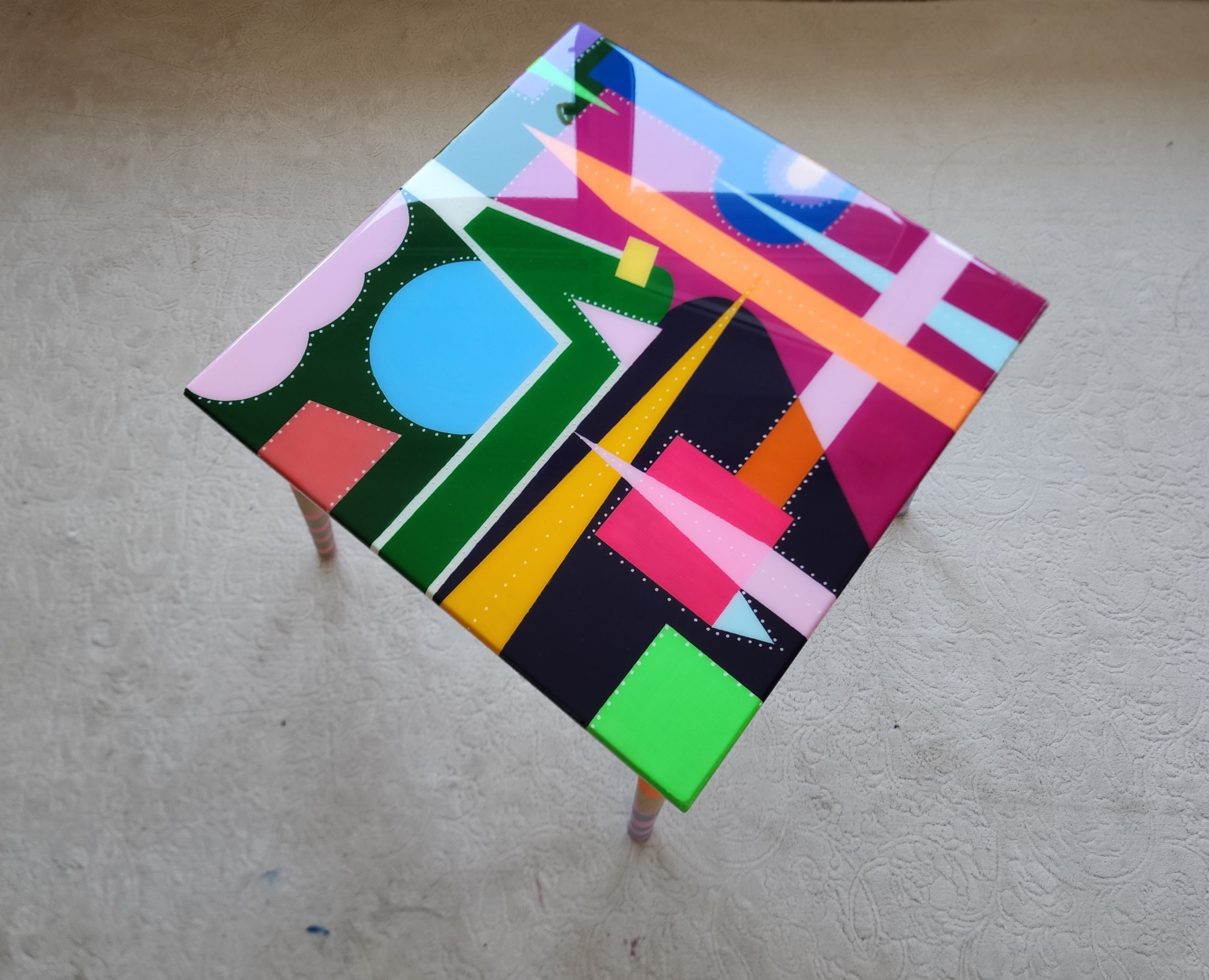 Unusual Abstract Funky Colorful Side Nesting Art Resin Coffee Tables
