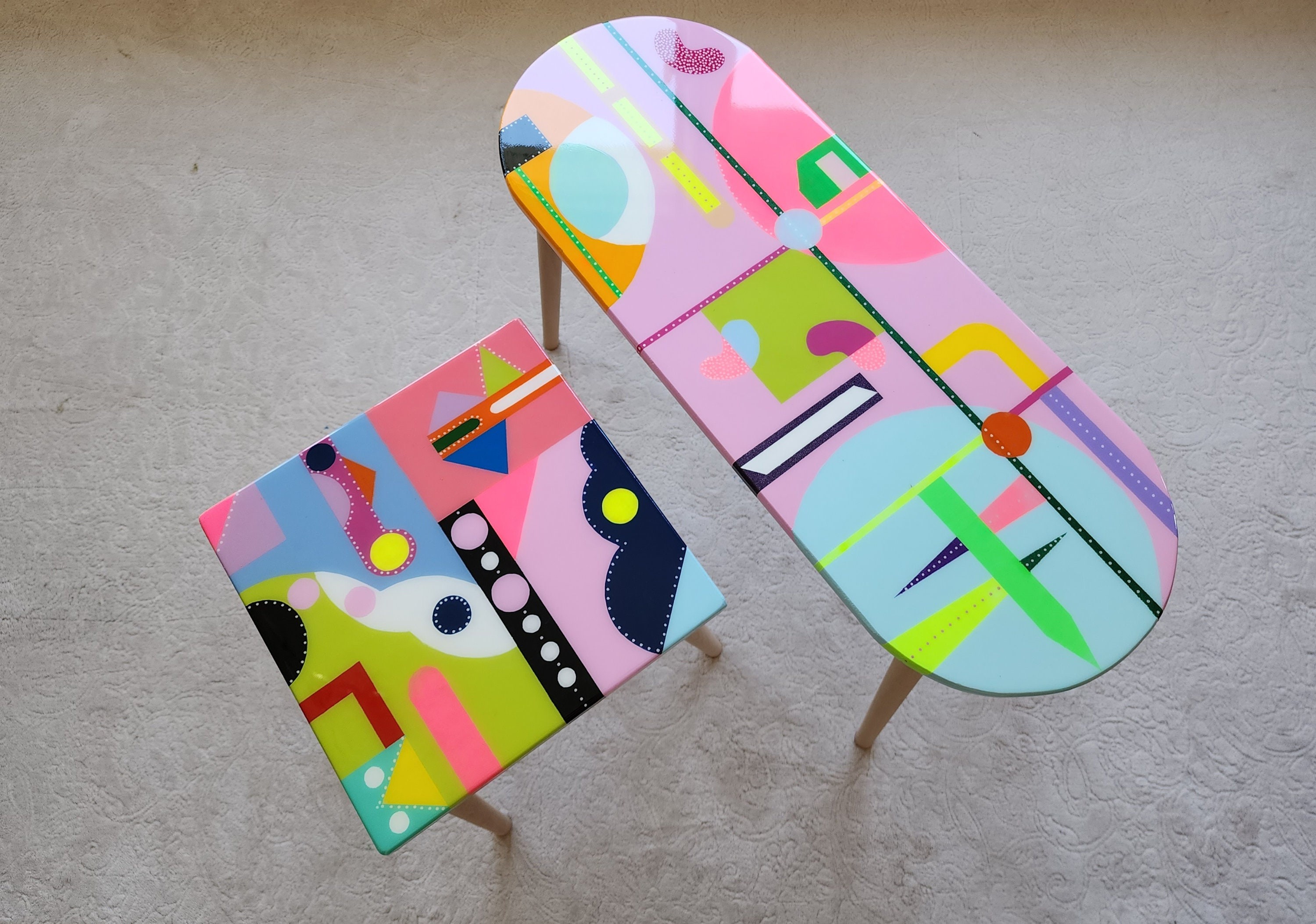 Mid Century Modern Pink Resin Narrow Coffee Tables, Colorful Abstract Vibrant Funky Eclectic Cool Retro Painted Epoxy Side End Pop Art Table
