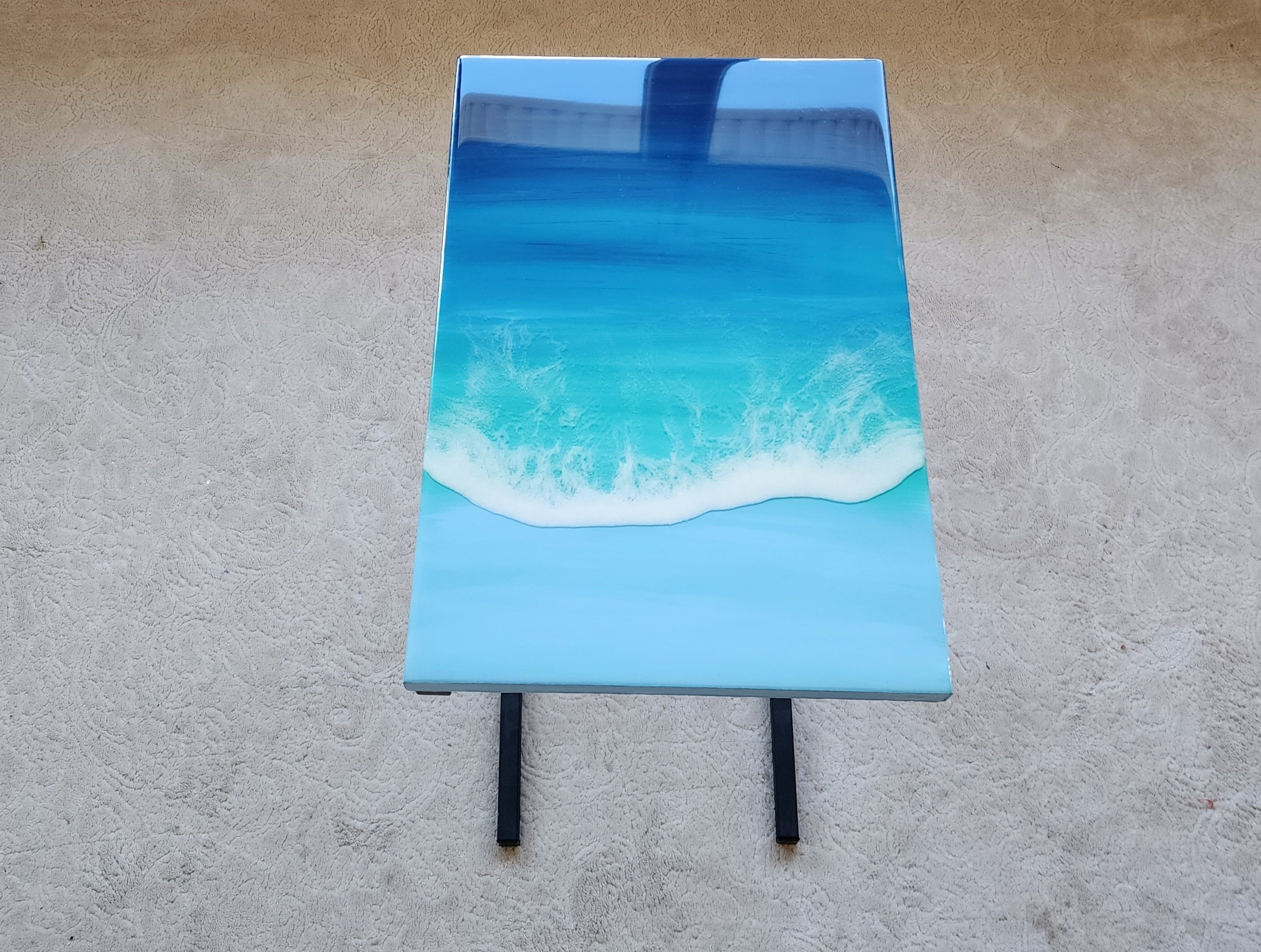 Wooden C Shape Ocean Wave Side End Resin Coffee Table With Metal Legs