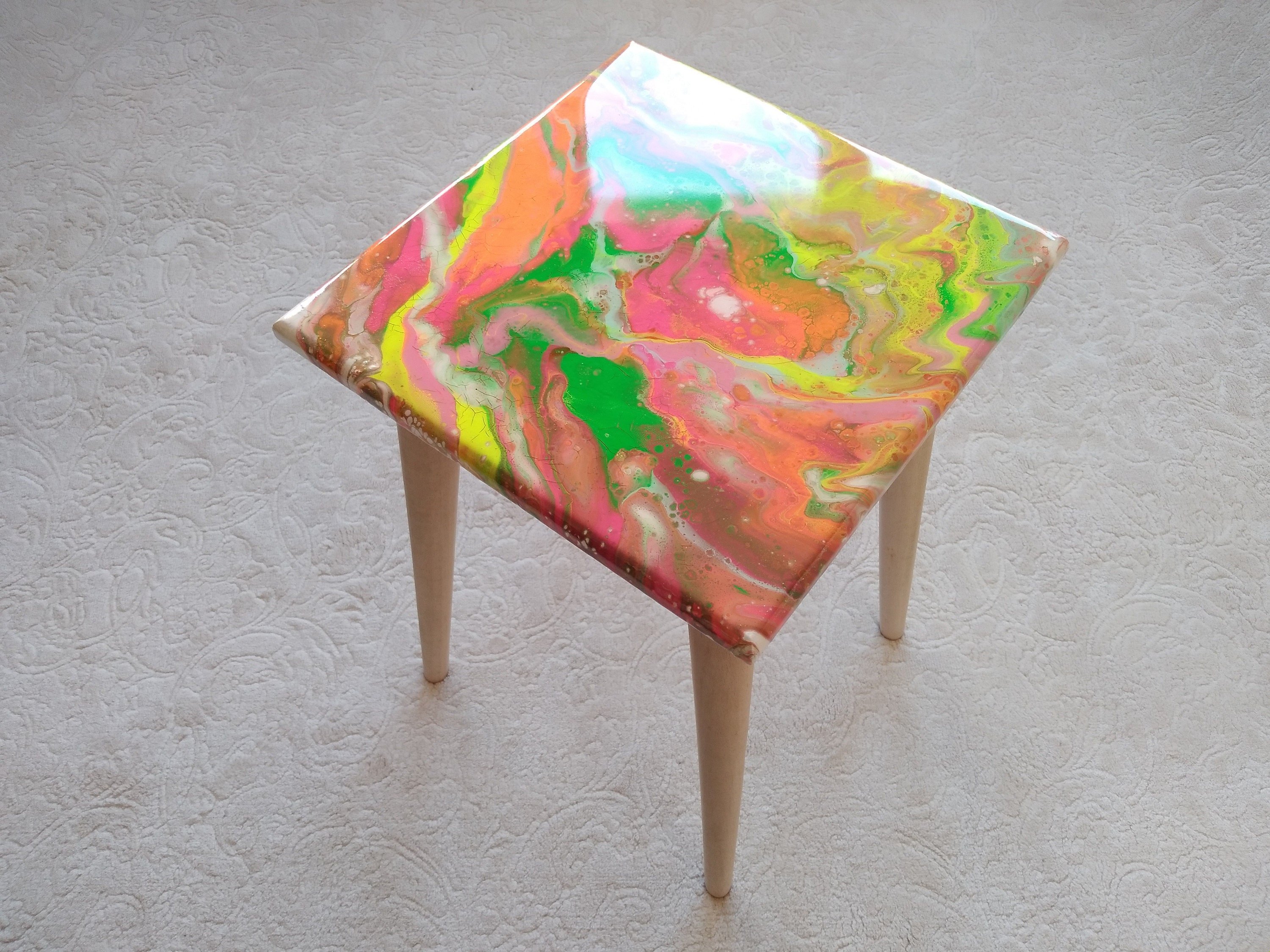 Small Colorful Abstract Resin Side Coffee Table, Pink Square Eclectic Modern Wooden End Sofa Epoxy Neon Cool Painted Boho Art Bedside Table