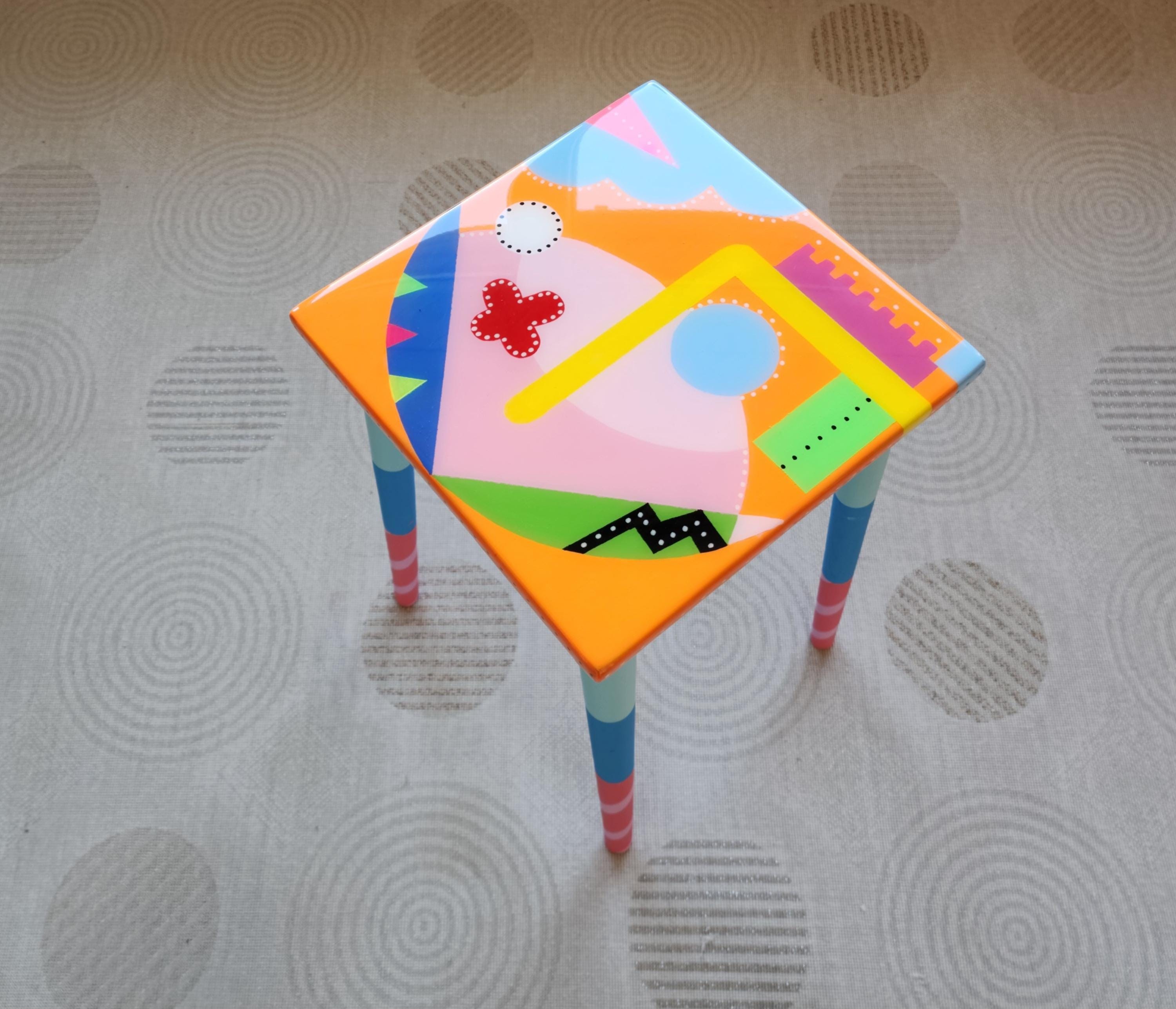 Small Wooden Hand Painted Resin Cool Side Coffee Tables,Colorful Pink Orange Blue Abstract Epoxy Art Tables