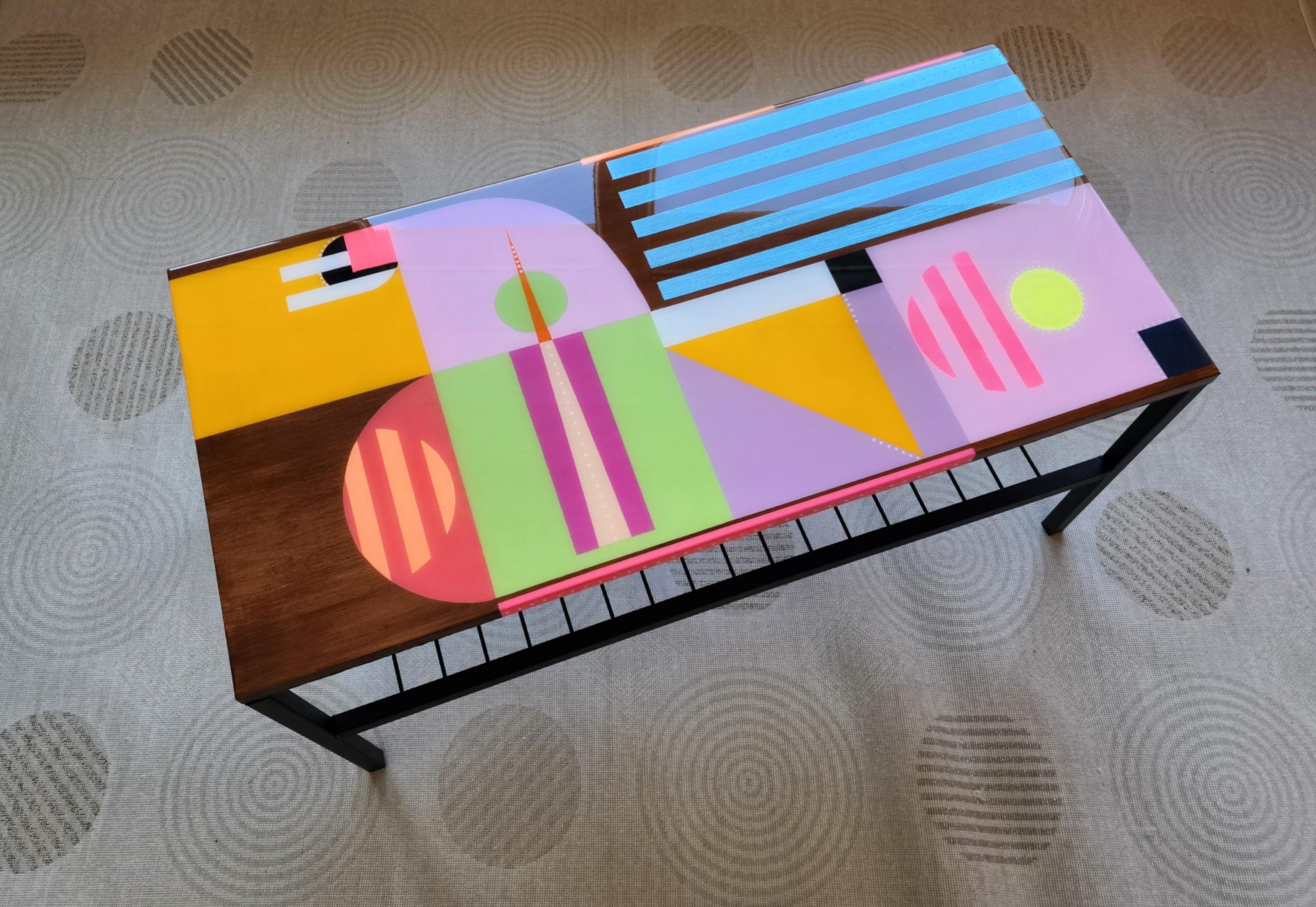 Handmade Colorful Epoxy Resin Cool Art Coffee Table,2-Shelf Metal Table Decorative Luxury Shelf Table Two-Tier Living Room Center Pink Table