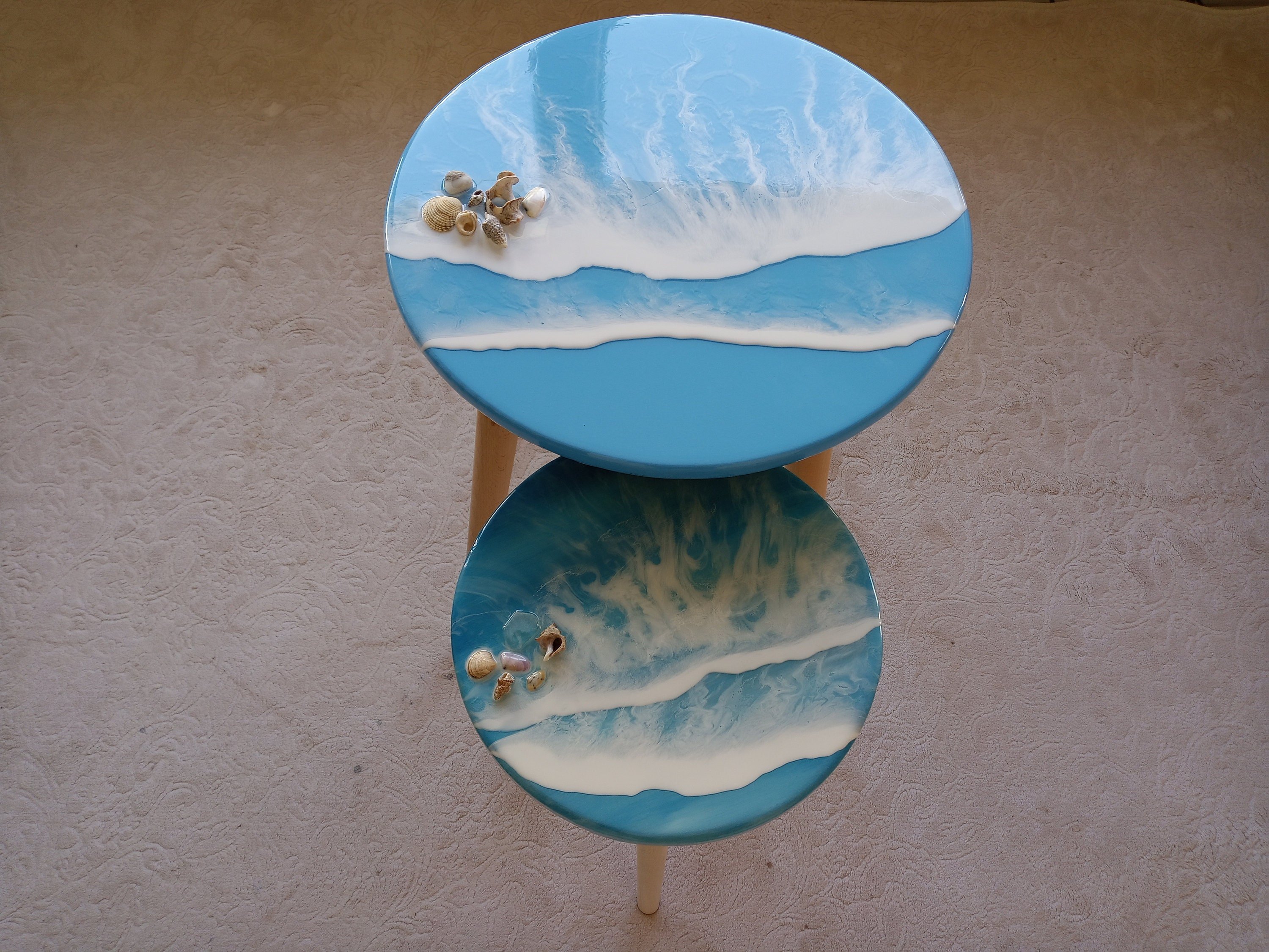 Round Ocean Wave Resin Side Coffee Tables, Unique Wooden Bedside Living Sofa End Natural Center Beach Themed Sea Art Seashells Coffee Table