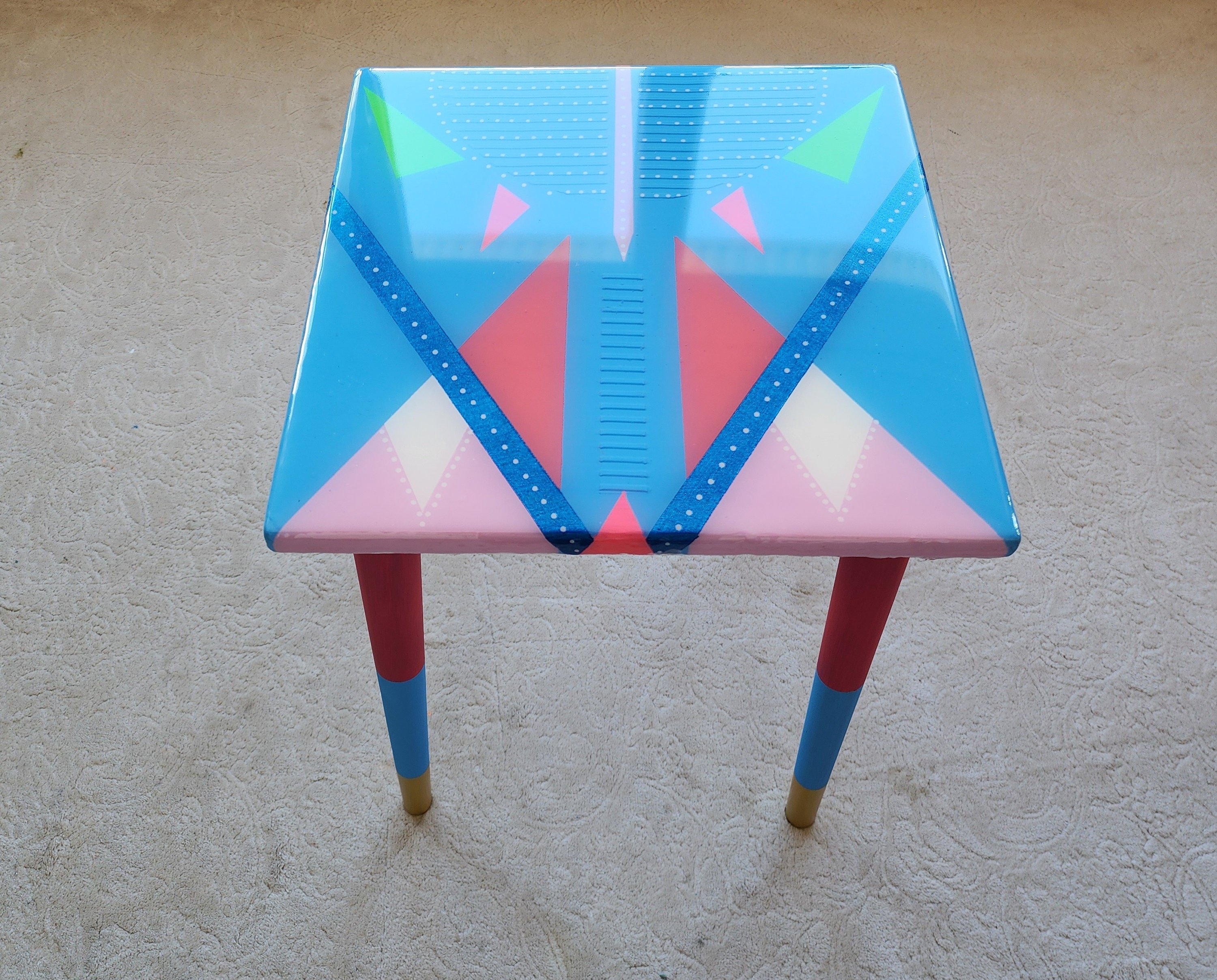 Small Wooden Abstract Resin Cool Side Coffee Table,Blue Modern Bedside Living Room Entryway End Colorful Handmade Funky Boho Epoxy Art Table