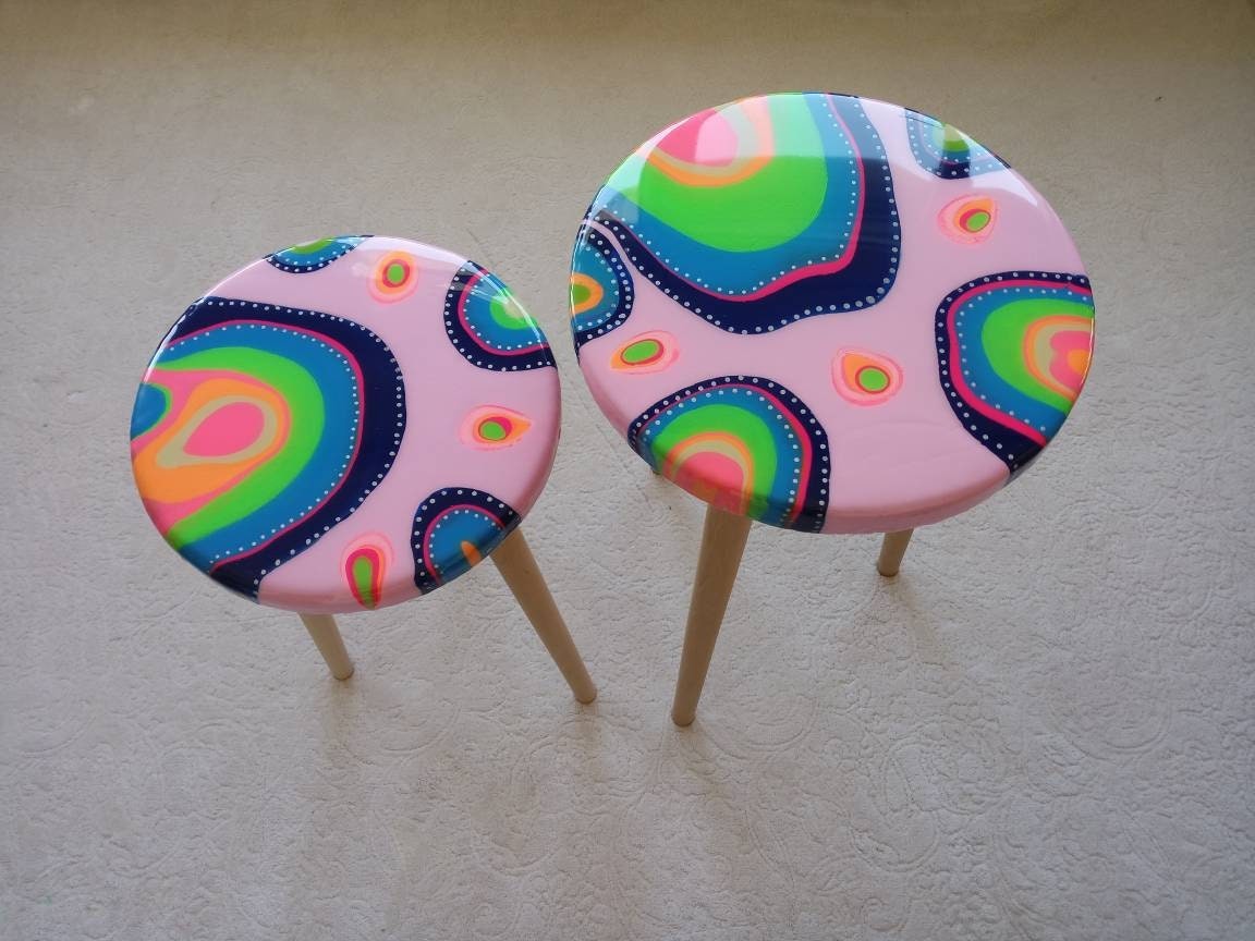 Vibrant Funky Groovy Epoxy Resin Side End Tables,Colorful Rainbow Retro Modern Unique Eclectic Abstract Sofa Art Design Cool Coffee Tables