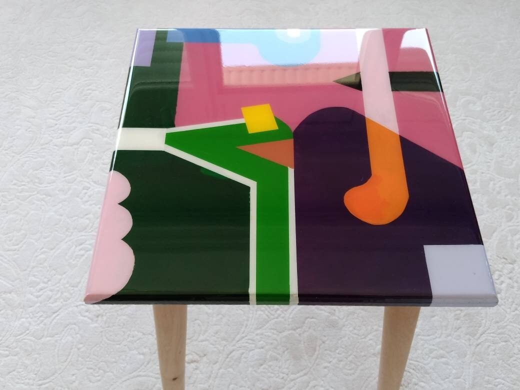 Unusual Colorful Acrylic Painted Resin Abstract Side Coffee Table,Modern Pink Green Retro Funky Cool Bedside Entryway Center Epoxy Art Table