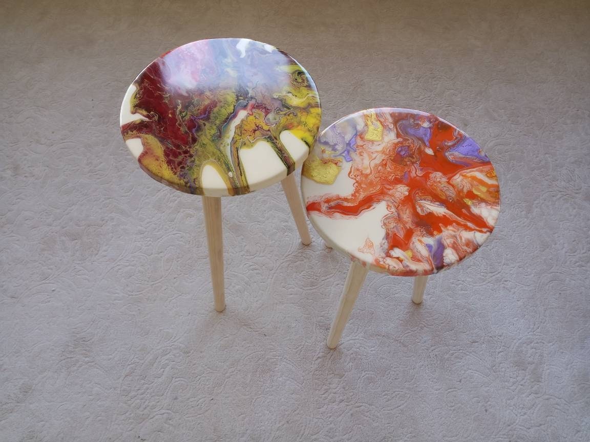 Round Small Abstract Colorful Resin Side Coffee Tables, Unique Cool Boho Bedside Living Room Entryway Wooden Center End Sofa Art Tables