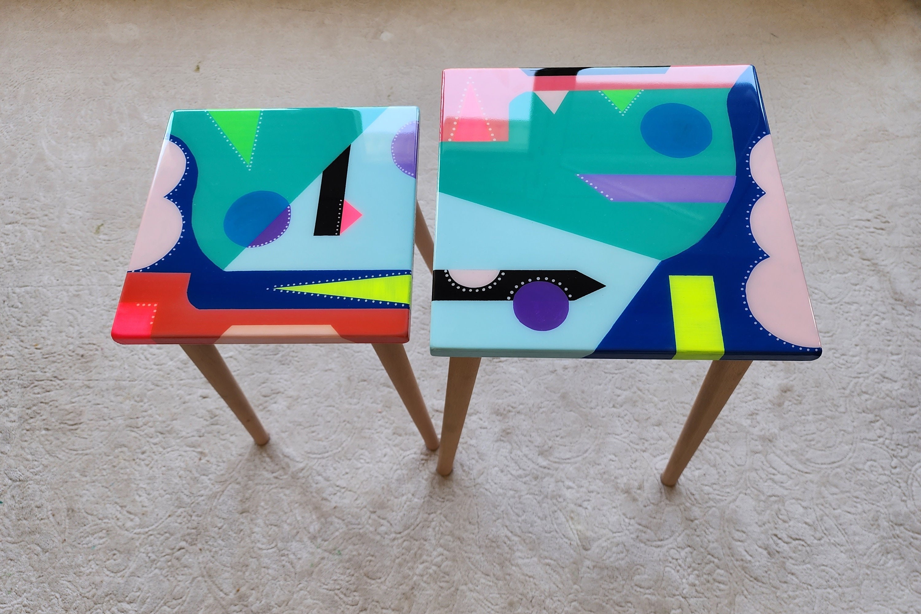 Unusual Epoxy Resin Colorful Abstract Side Coffee Tables, Eclectic Furniture, Blue Pink Modern Small Wooden Funky Pop Art Cool End Tables