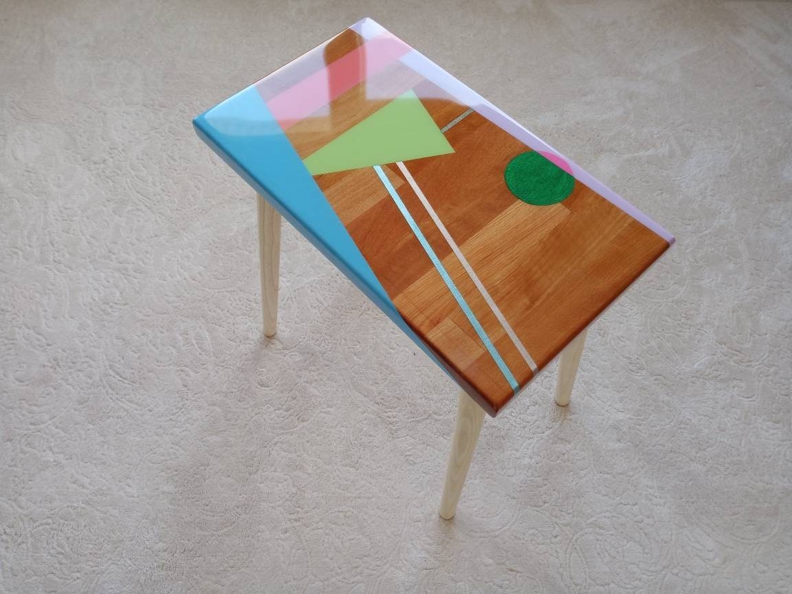 Wooden Blue Resin Boho Side Coffee Table,Modern Small Pink Epoxy Wood Unique End Sofa Abstract Bedside Living Room Bedroom Art Coffee Tables