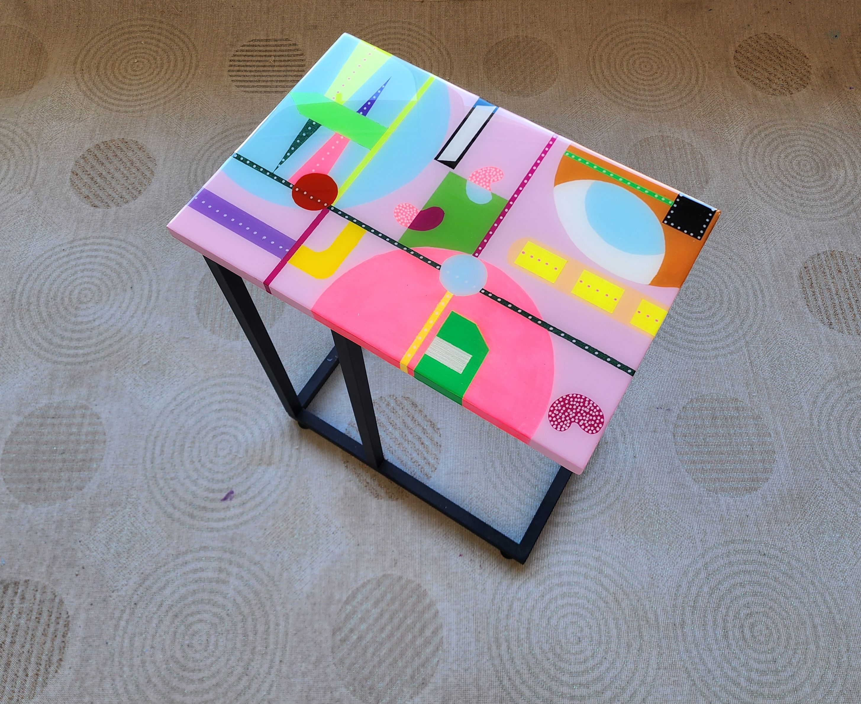Colorful Cool Pop Art C Shape Couch Table
