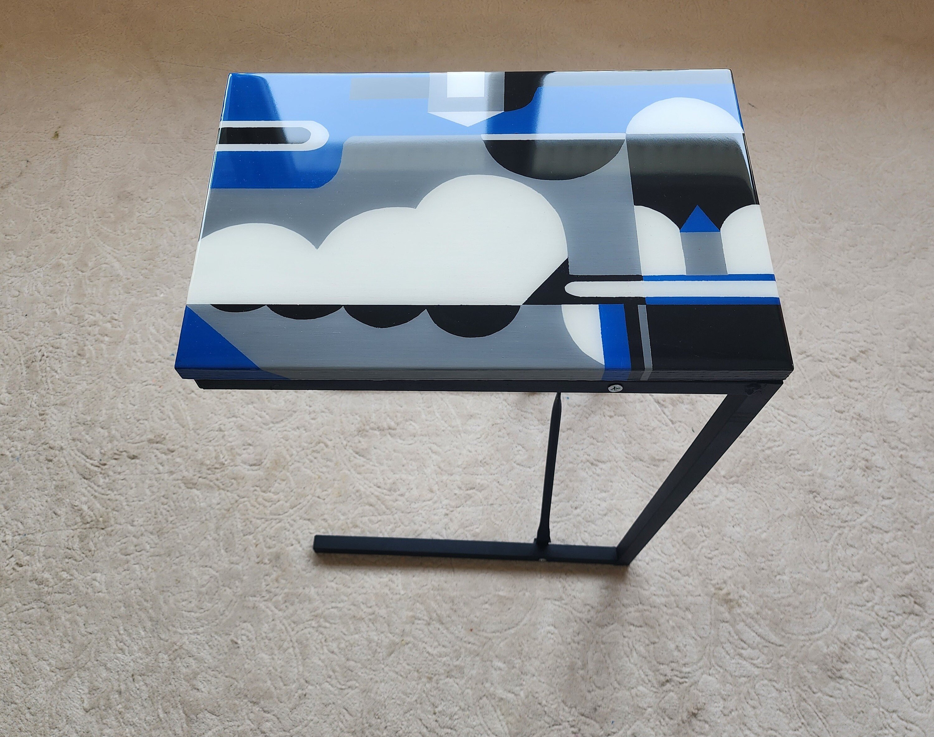 Colorful C Shaped Side/End Epoxy Resin Table, Modern Abstract Painted Coffee Table For Living Room,Laptop Stand, Wood Sofa Couch Art Table