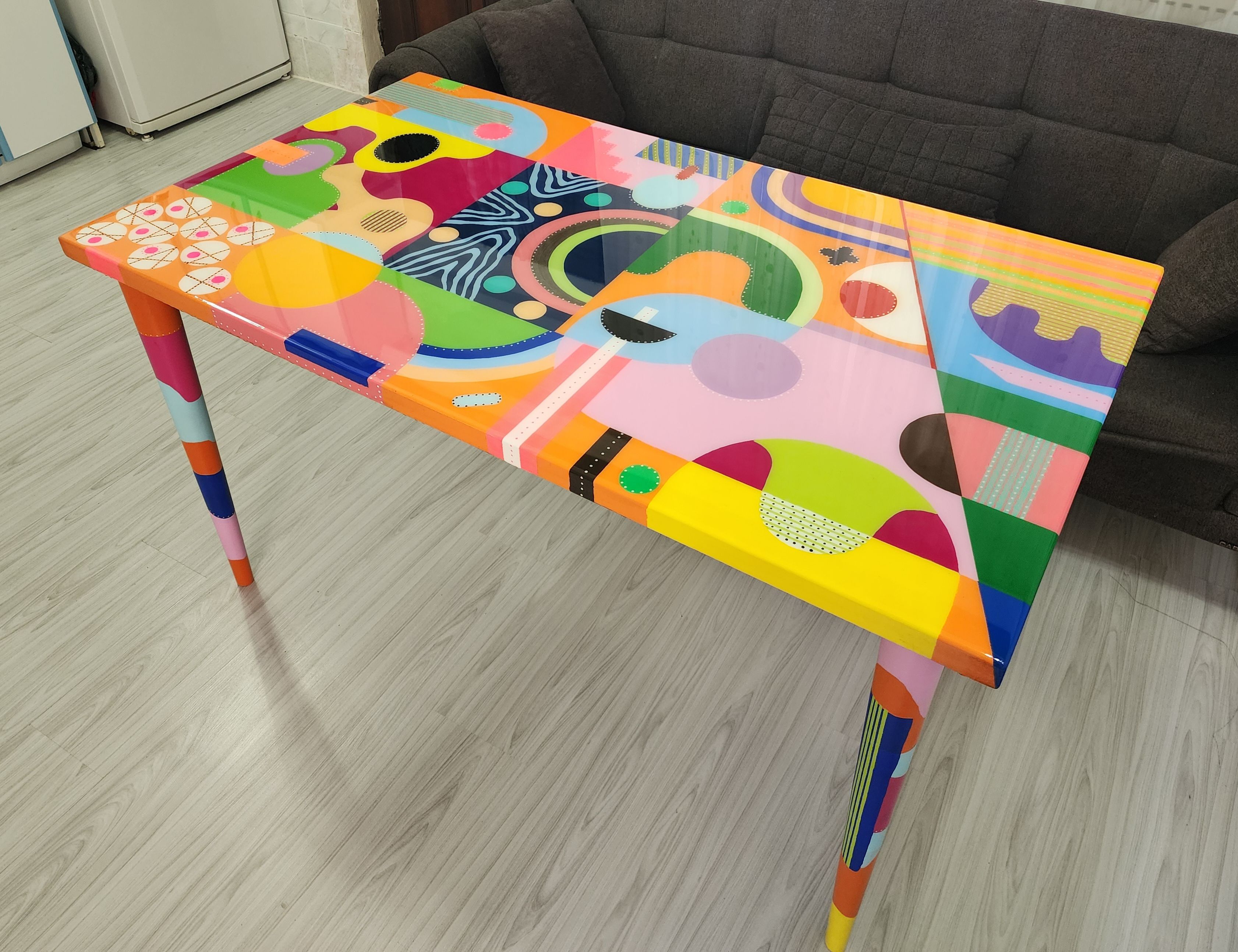 Colorful Mid Century Modern Resin Side Coffee Table