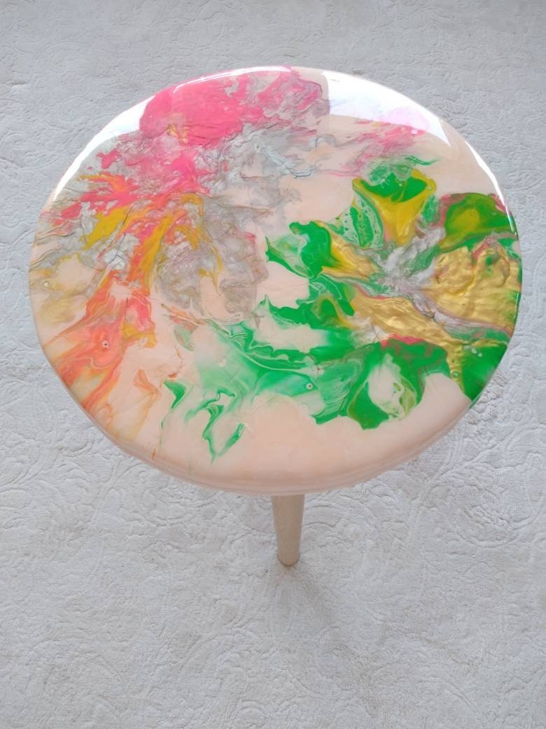 Round Gold Pink Resin Side Coffee Table, Bedside White Purple Modern Unique Epoxy Wood Wooden Abstract Art Sofa End Amazing Cool Table