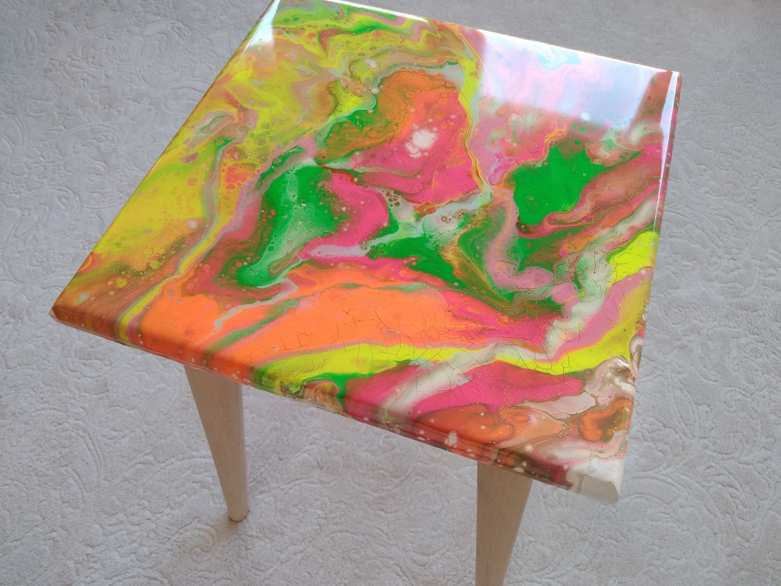 Small Colorful Abstract Resin Side Coffee Table, Pink Square Eclectic Modern Wooden End Sofa Epoxy Neon Cool Painted Boho Art Bedside Table