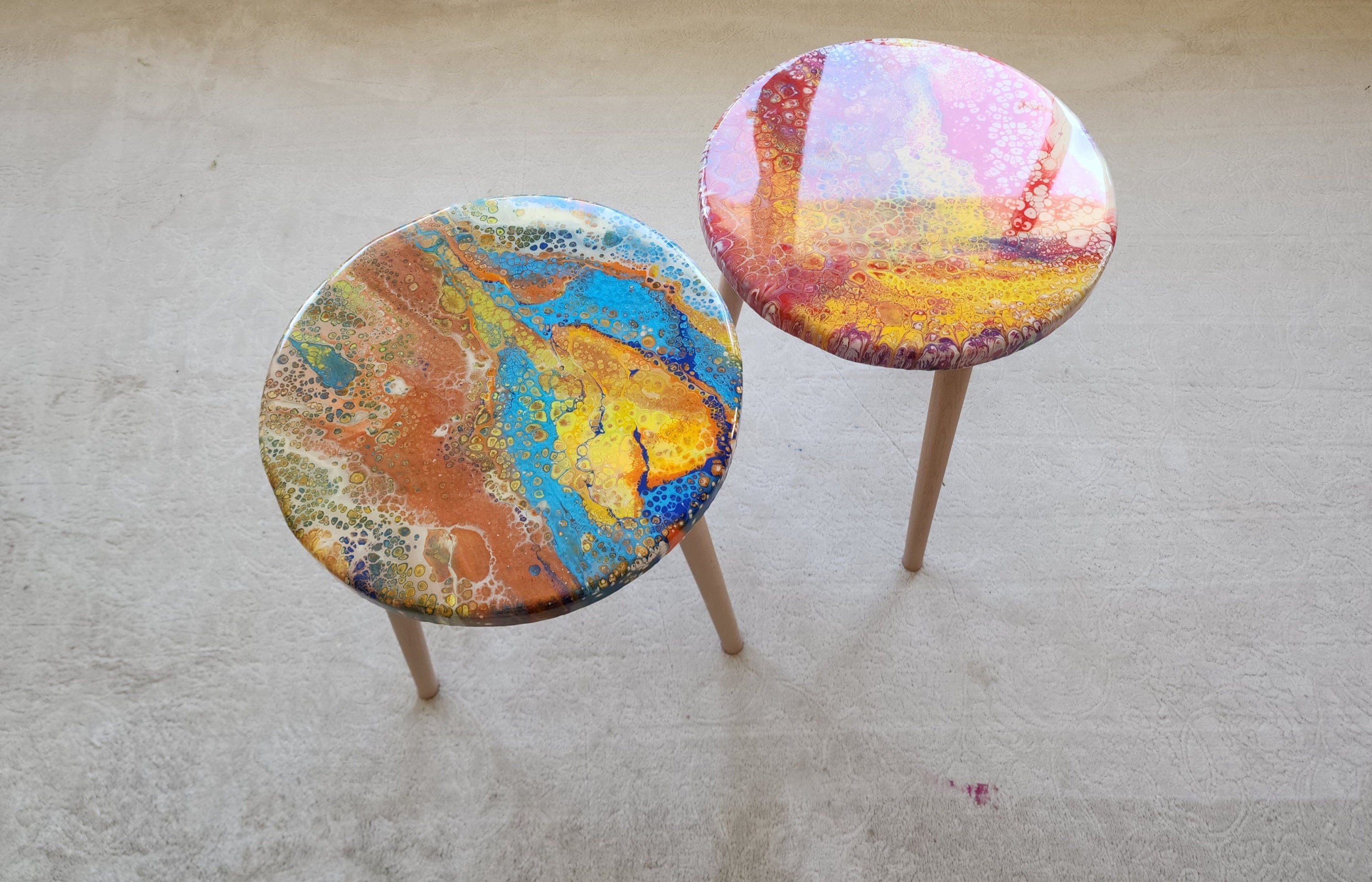 Round Colorful Abstract Epoxy Resin Side Coffee Tables, Cool Red Blue Wooden Postmodern Funky Nightstand Modern Handcrafted  End Art Table