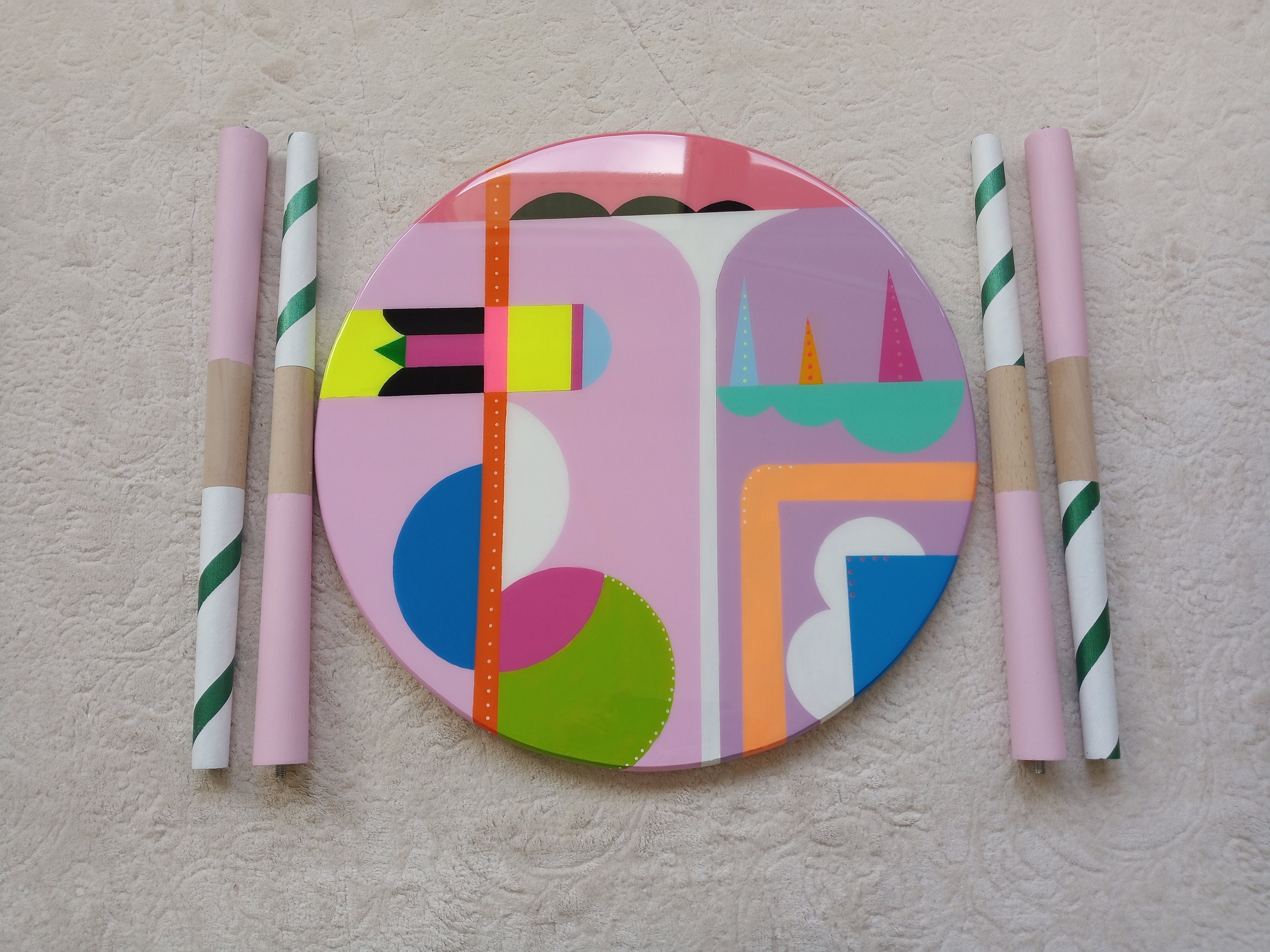 Round Colorful Funky Abstract Boho Resin Table,Pink Purple Groovy Vibrant Wood Rainbow Retro Hippi End Side Cool Luxury Center Coffee Table