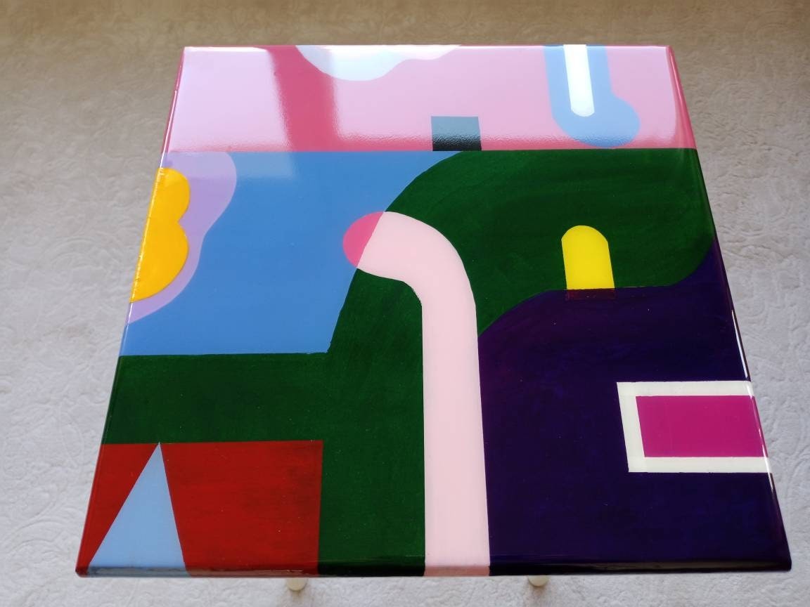 Small Square Round Resin Funky Side Tables,Pink Blue Green Contemporary Abstract Design Modern Unique Wooden Sofa End Epoxy Art Coffee Table