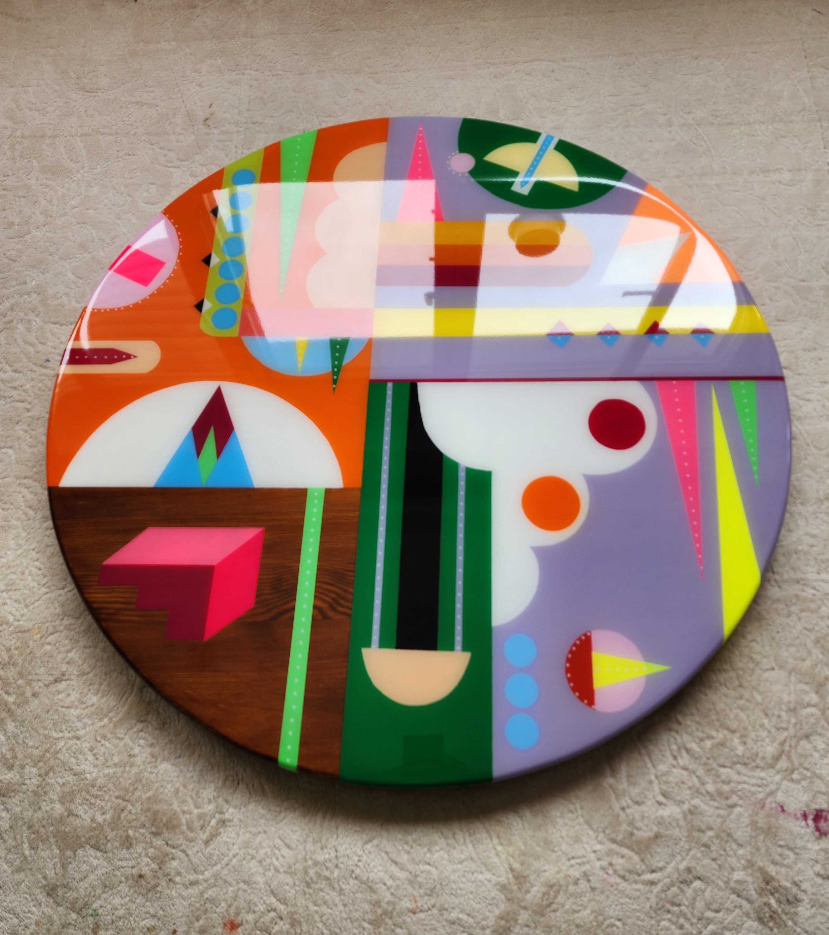 Round Wood Handmade Colorful Painted Epoxy Resin Table Top For Living Room Dinning Room Center Bedroom Office Custom Retro Artwork Table Top