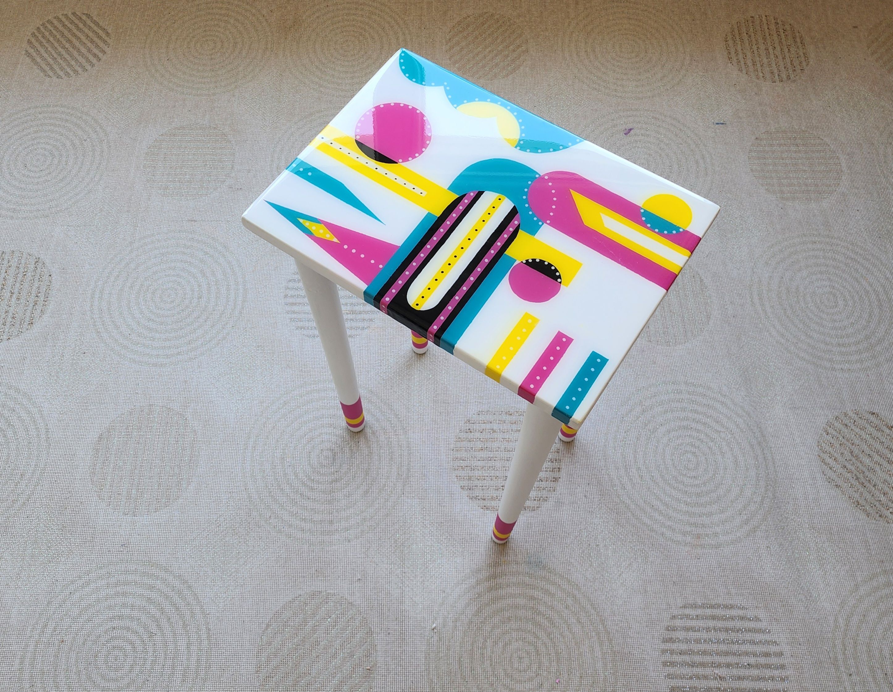 Colorful Cute Resin Side Coffee Table