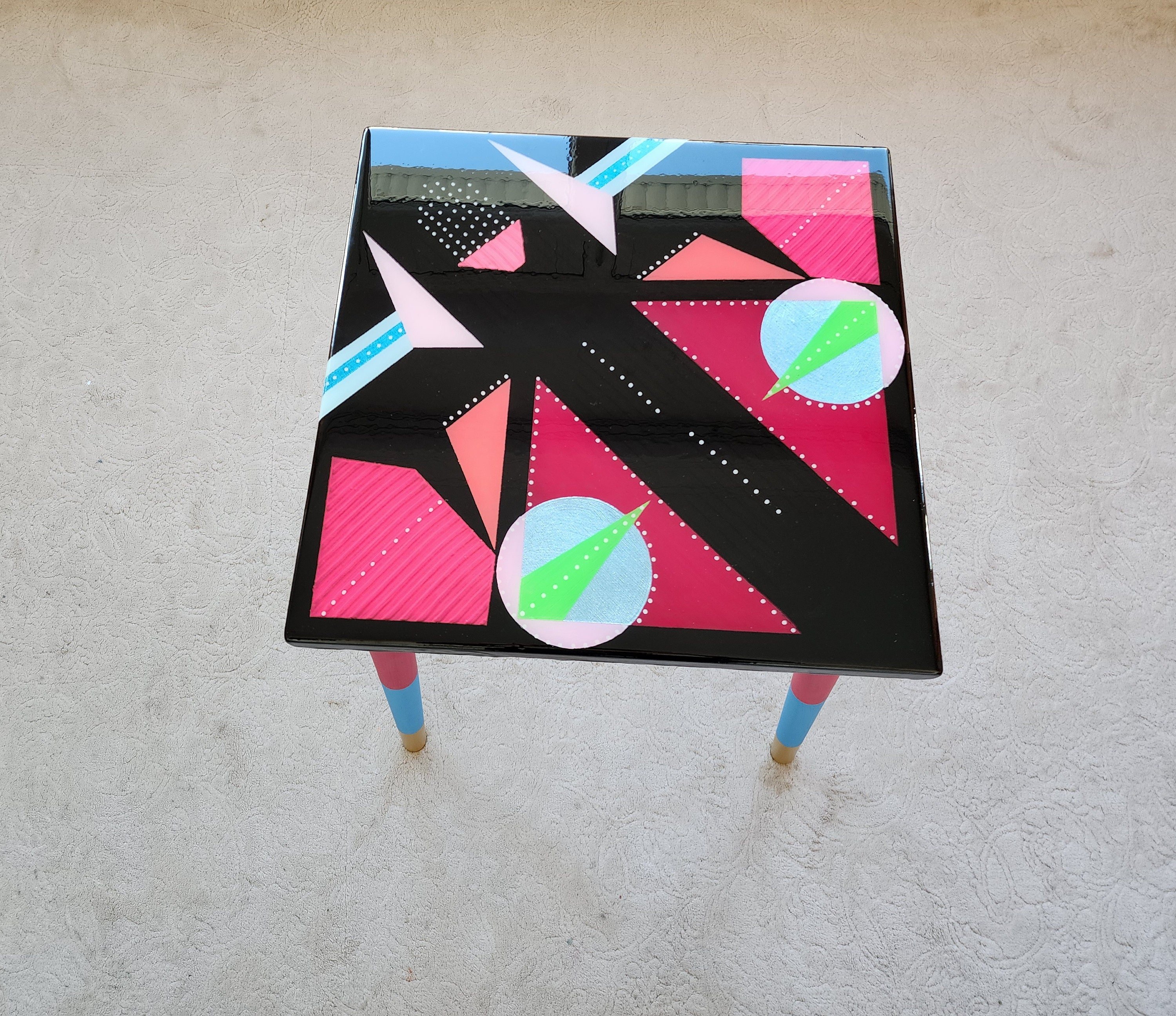 Hand Painted Black Abstract Wooden Epoxy Resin Side End Table, Colorful Funky Eclectic Rainbow  Pop Art Cute Unusual Geometric Coffee Table