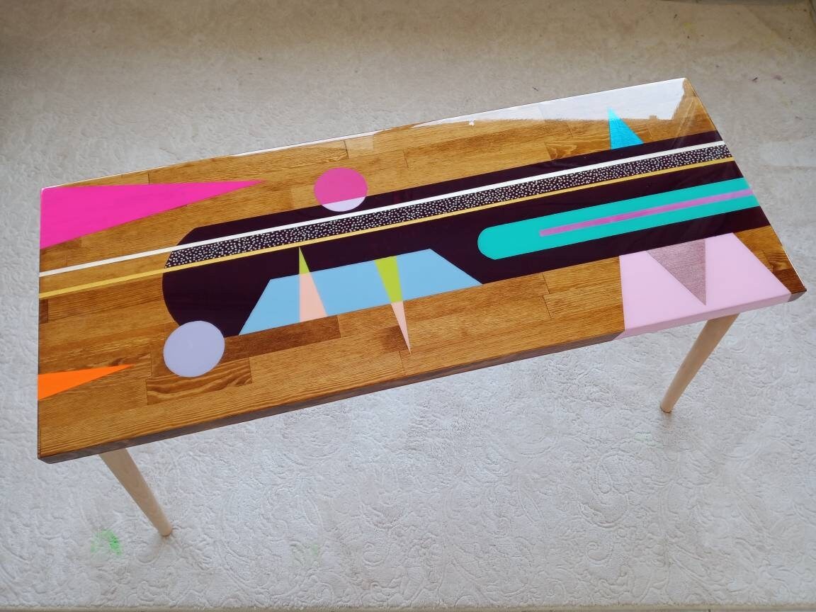 Colorful Mid Century Modern Resin Side Coffee Table, Abstract Vintage Retro Eclectic Living Room Pop Art Custom Made Unique Boho Cute Table