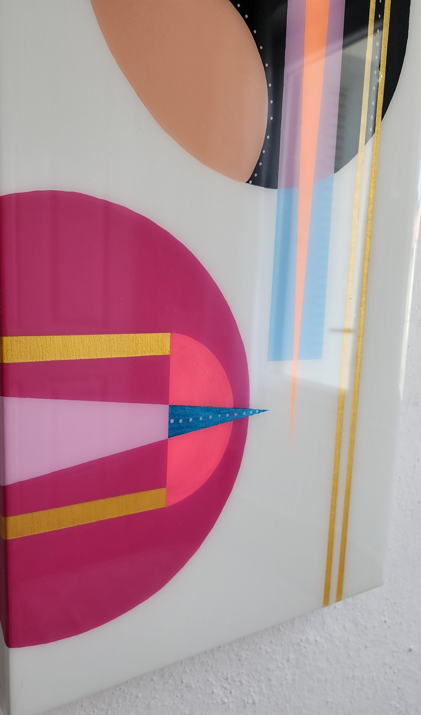 Black White Abstract Colorful Resin Wall Art Decor, Oval Vintage Retro Unique Geometric Cool Pink Epoxy Home Decor Boho Design Hanging Decor