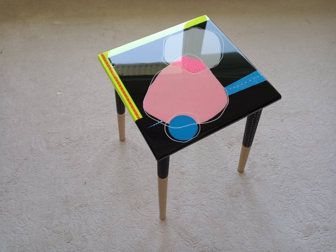 Abstract Colorful Pop Art Side End Resin Coffee Table, Modern Unique Artistic Unusual Contemporary Design Black Pink Stylish Epoxy Table