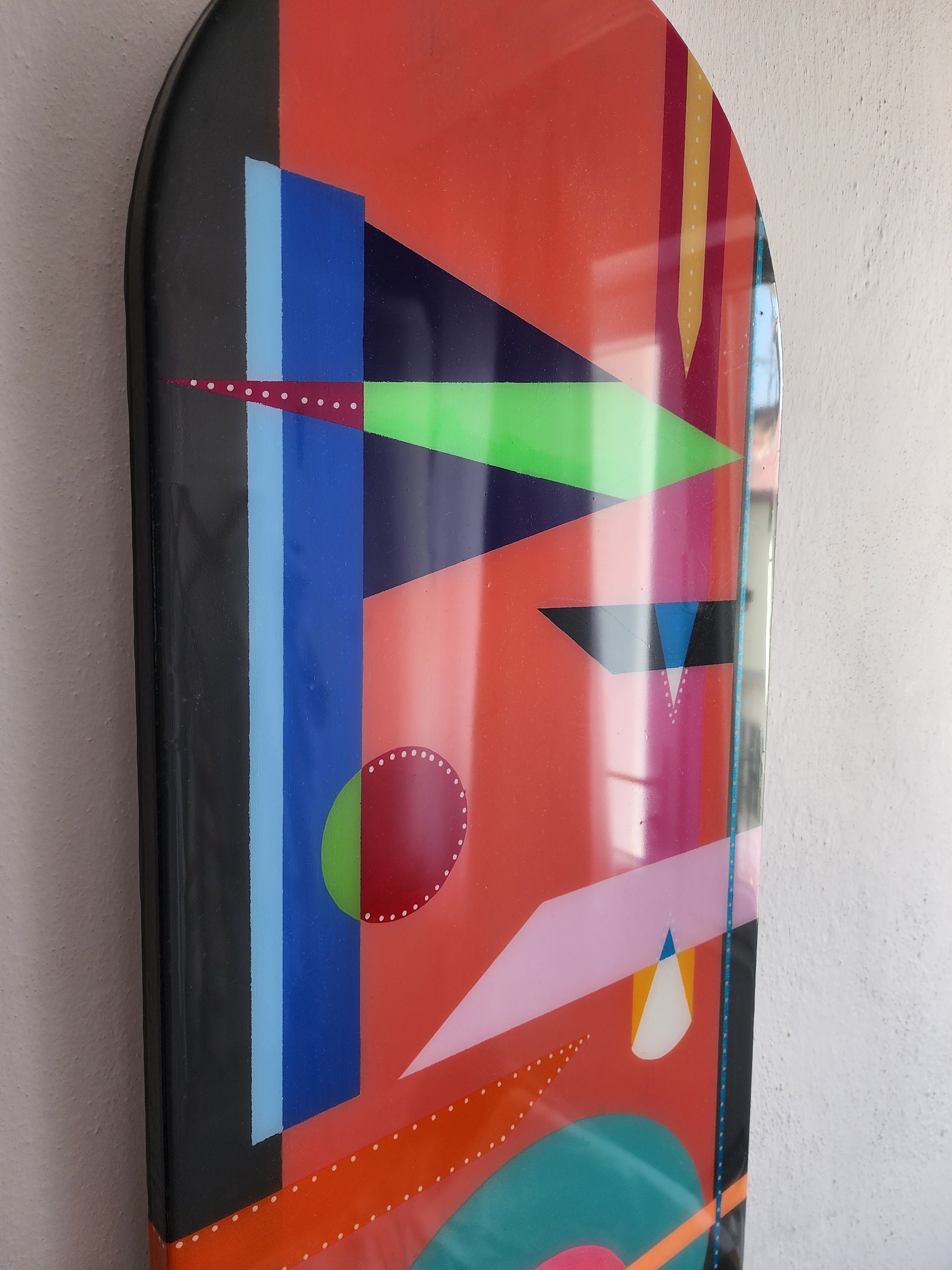 Colorful Retro 80s Abstract Resin Wall Art Decor,  Modern Handmade Vintage Furniture, Black Pink Painted Vibrant Oval Boho Wall Hanging Art