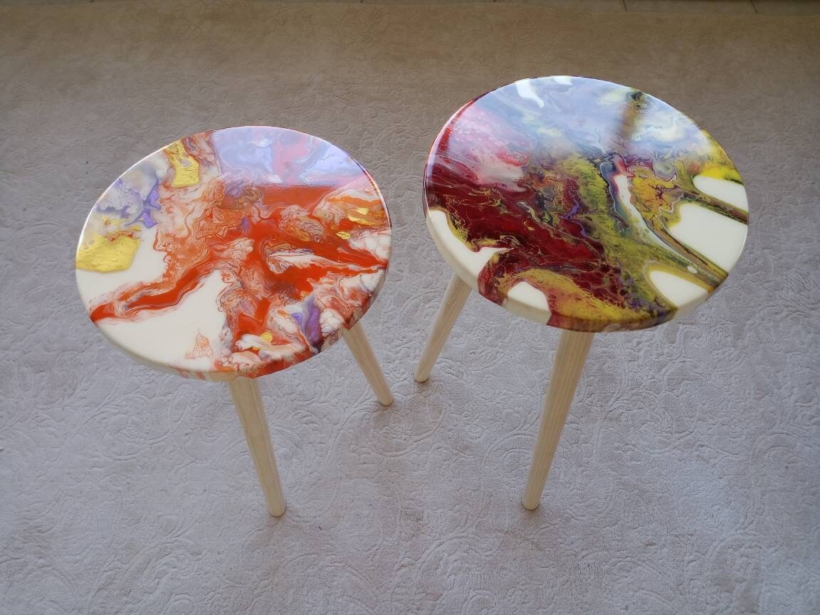Round Small Abstract Colorful Resin Side Coffee Tables, Unique Cool Boho Bedside Living Room Entryway Wooden Center End Sofa Art Tables