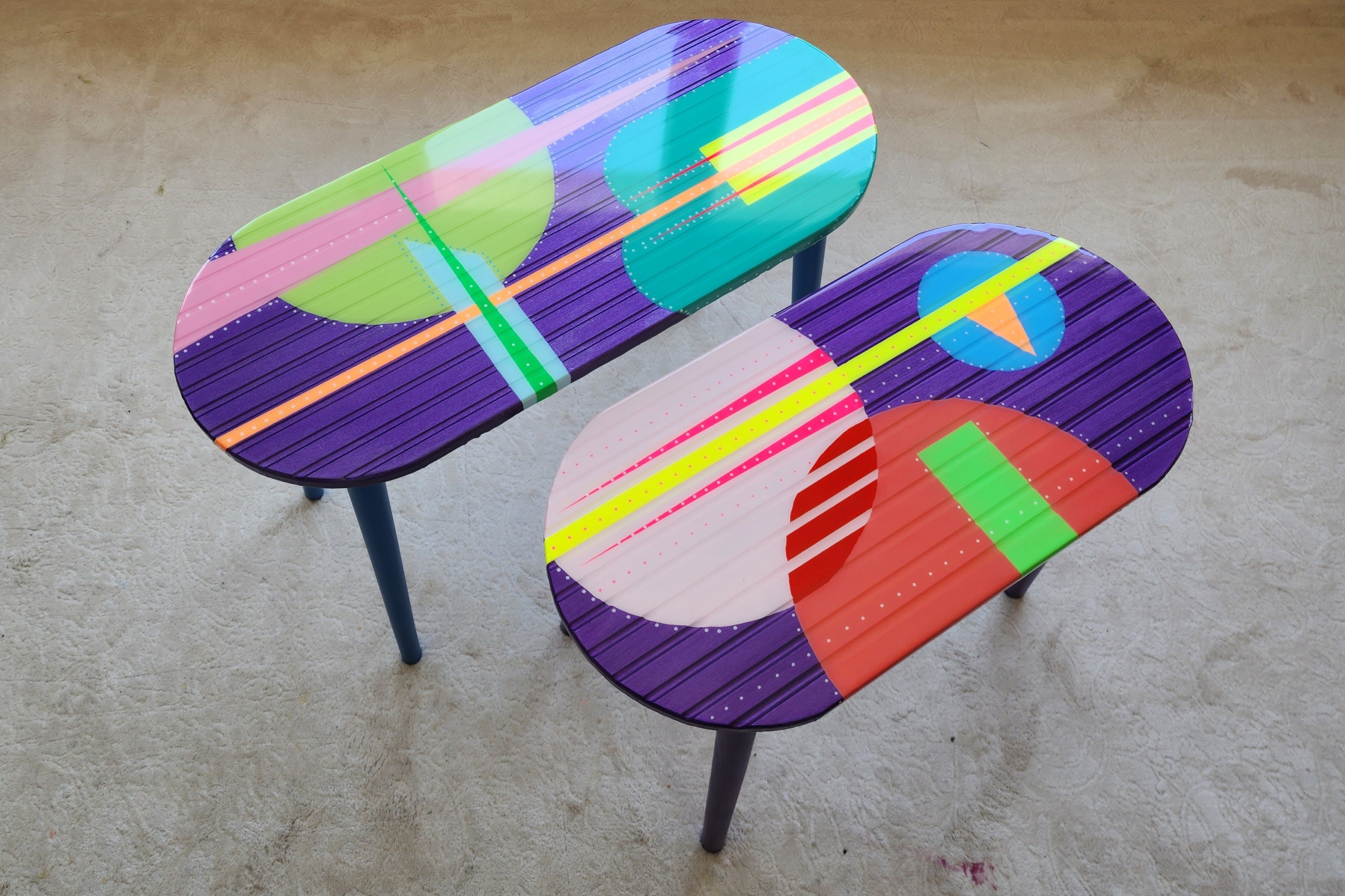 Oval Colorful Purple Pink Epoxy Resin Side Funky Tables, Abstract Modern Geometric  Cool Bedside Retro Vintage Pop Art Center Coffee Tables