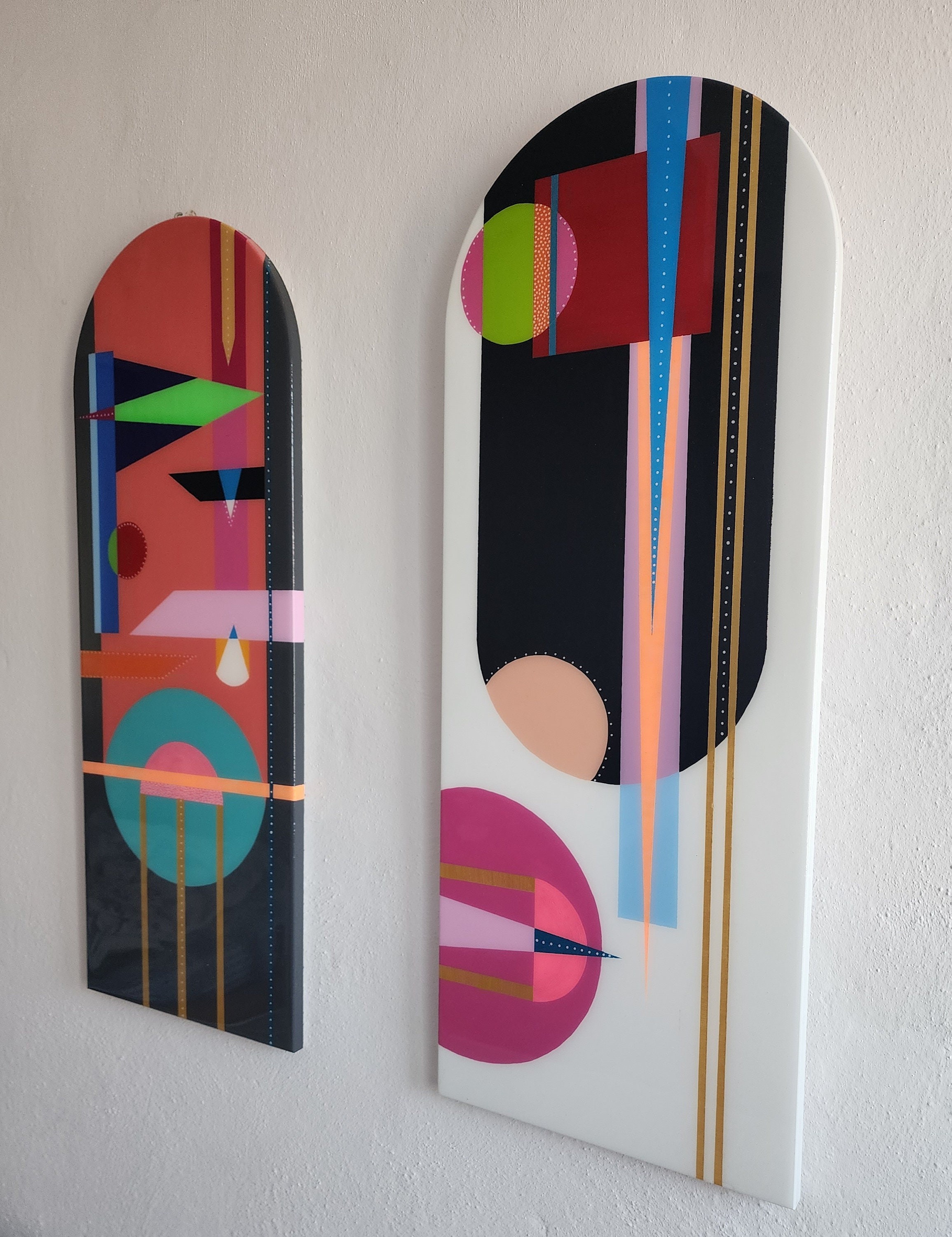 Mid Century Modern Epoxy Resin Wall Hanging Decor, Wooden Luxury Colorful Abstract Funky Vibrant Neon Vintage Black White Painted Wall Art