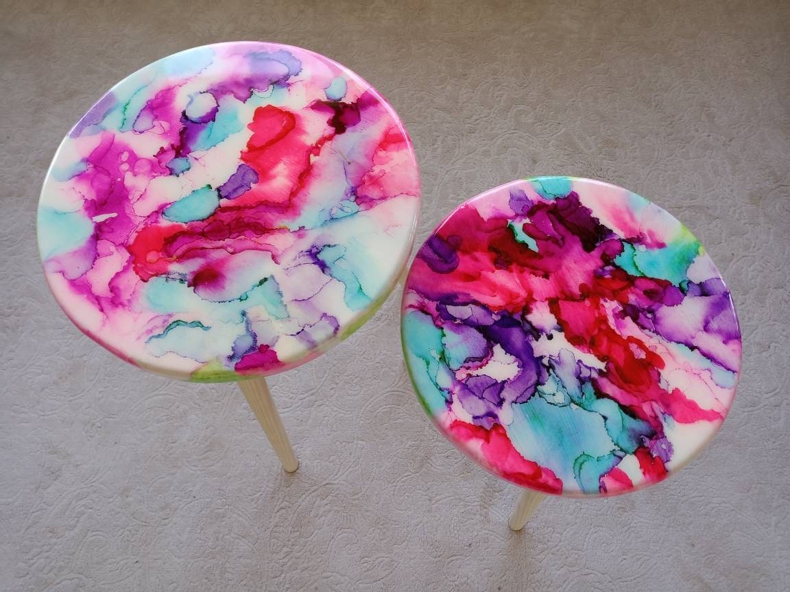 Wooden Colorful Abstract Resin Side Coffee Tables,Round Pink White Eclectic Cool Vibrant Bedside Entryway Handmade Painted Art End Table