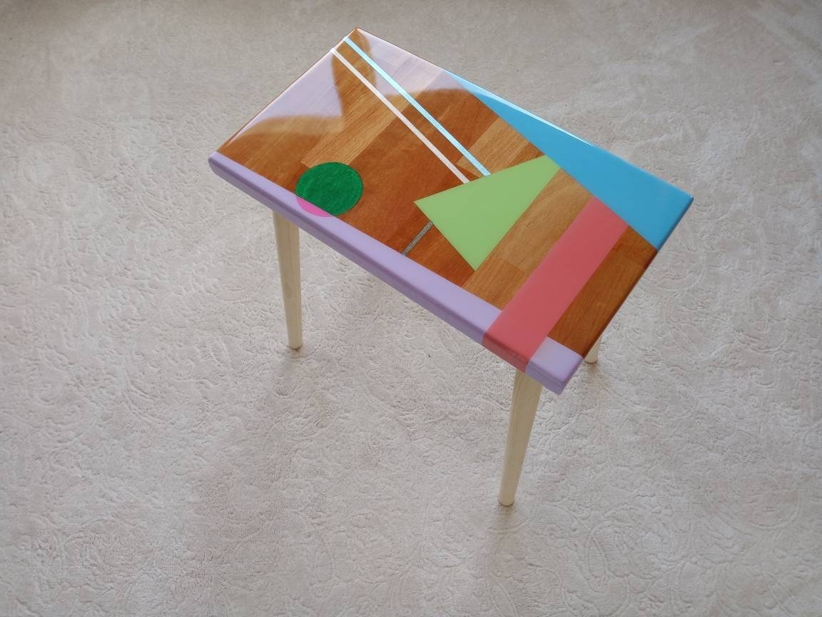 Modern Resin Narrow Colorful Abstract Side Tables , Unique Bedside Living Room Table, Wooden Sofa End Epoxy Art Blue Pink Green Coffee Table