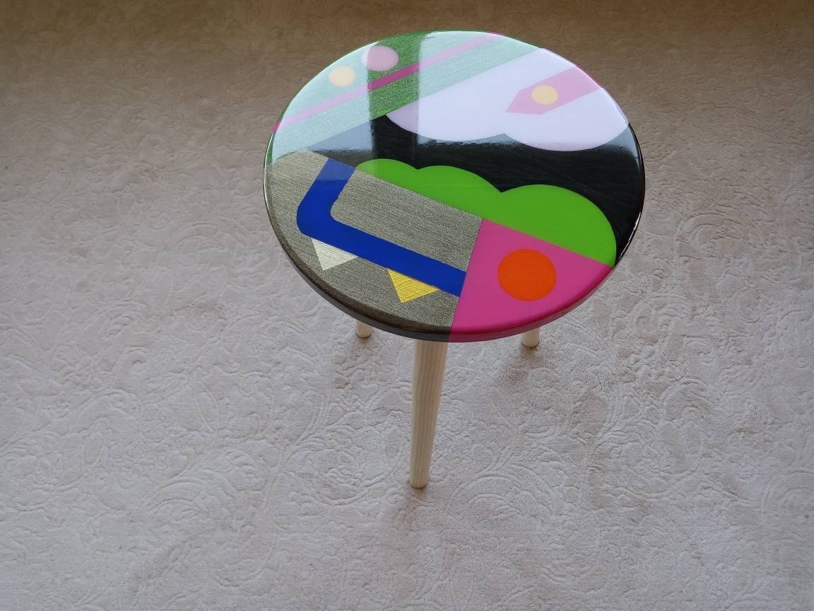 Pop Art Funky Resin Side End Coffee Tables, Modern Unique Colorful Wooden Abstract Pink Green Living Room Bedside Cool Epoxy Nesting Tables