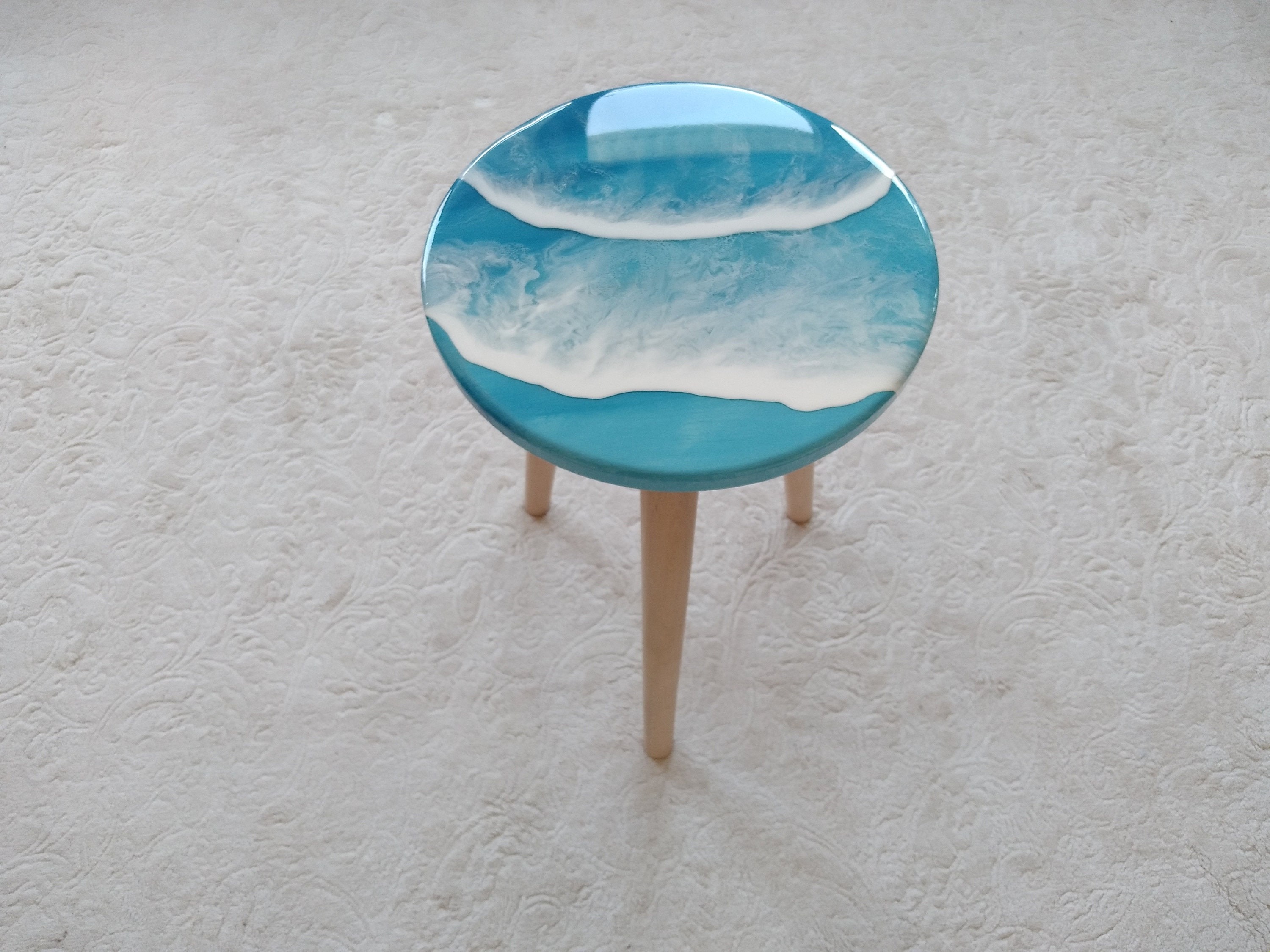 Round Small Resin Ocean Wave Coffee Table, Modern Blue Wooden Wood Side Sofa End Unique Coffee Table,Living Room, Bedroom Bedside Art Table