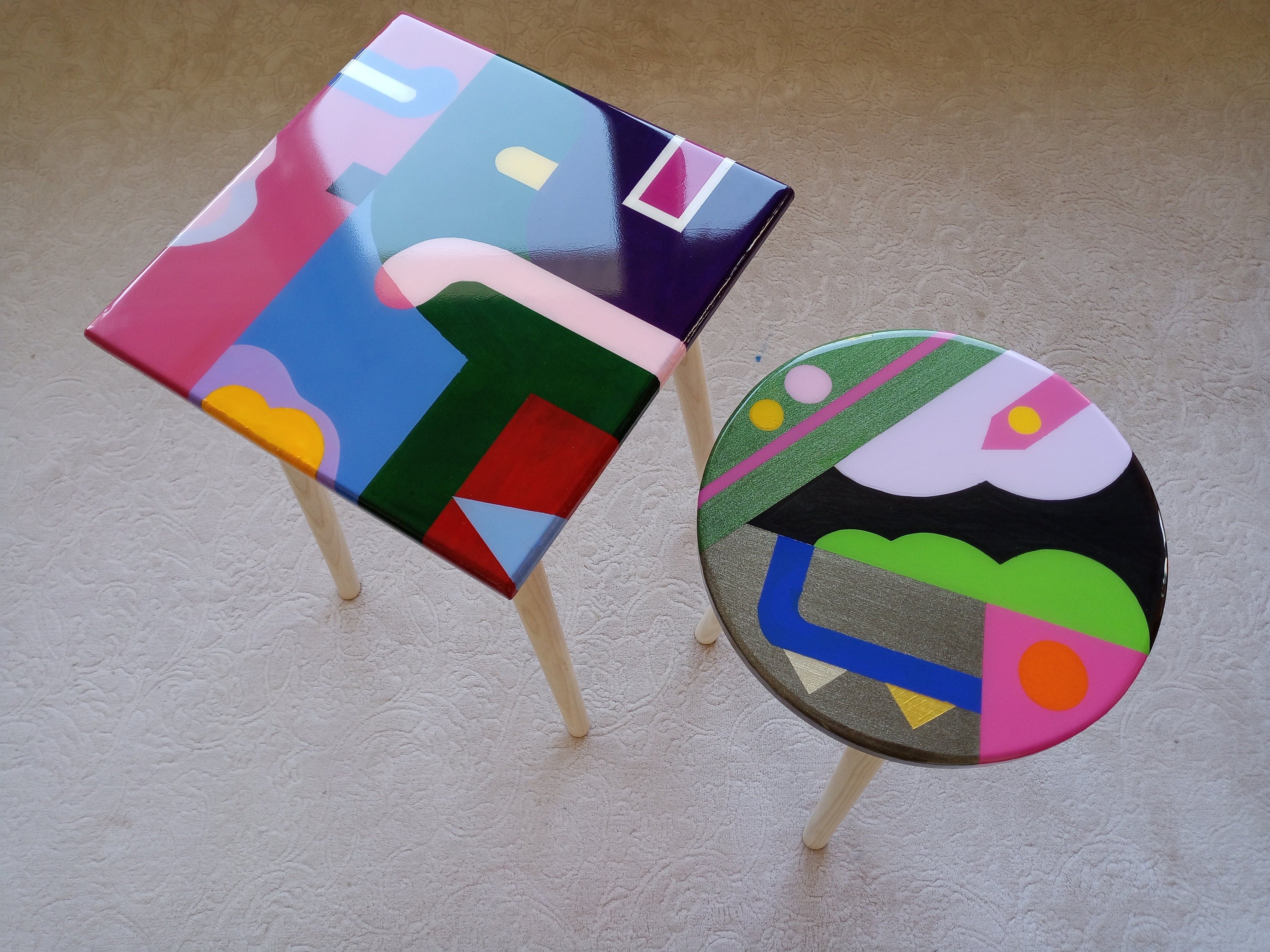 Pop Art Funky Resin Side End Coffee Tables, Modern Unique Colorful Wooden Abstract Pink Green Living Room Bedside Cool Epoxy Nesting Tables